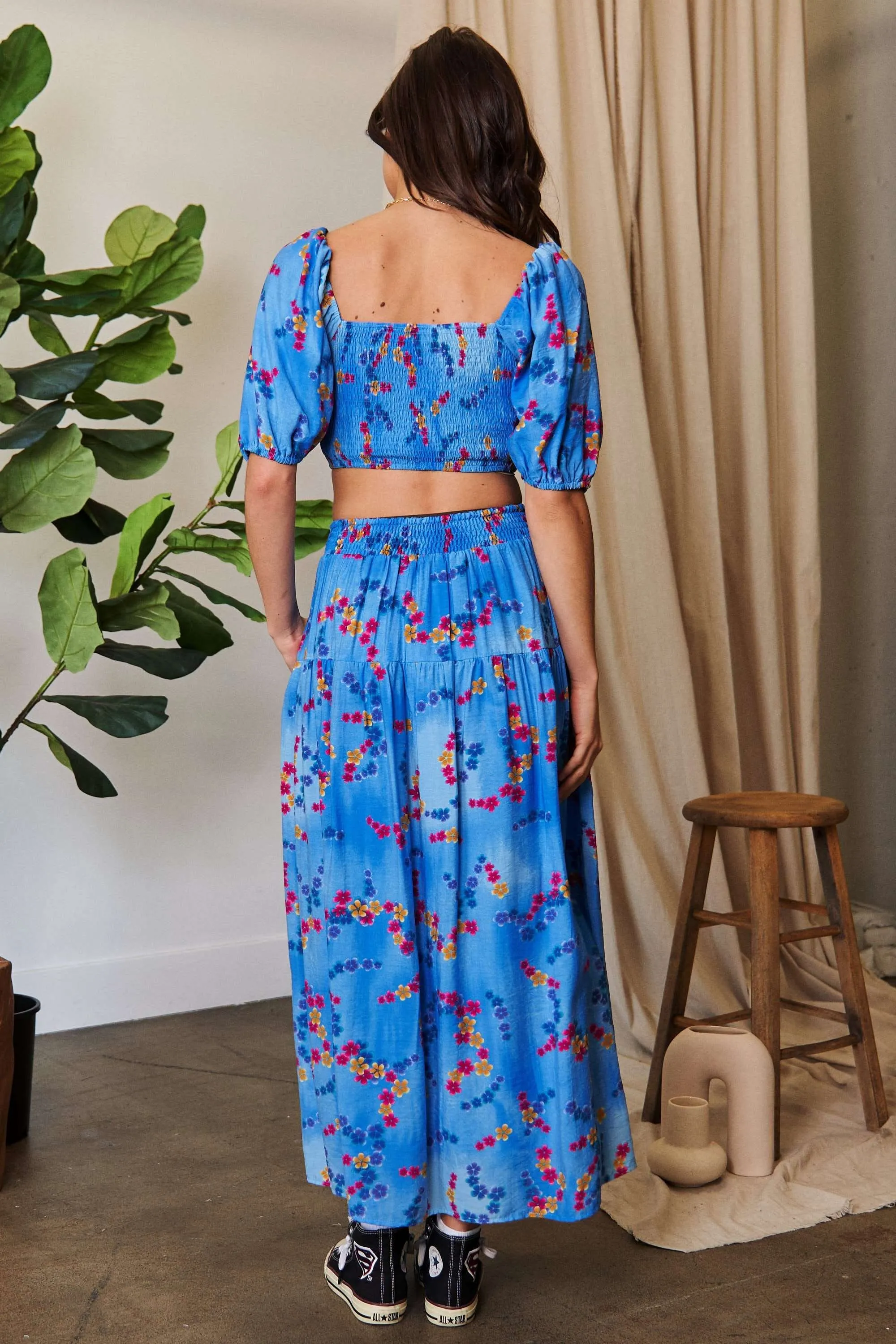 Davi & Dani Smocing Bodice Puff Short Sleeve Printed Crop Top - Image 10