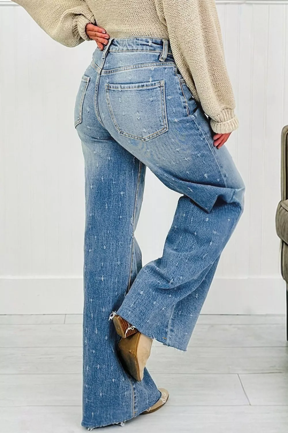 Distressed Detail Tummy Control Raw Hem Jeans - Image 2