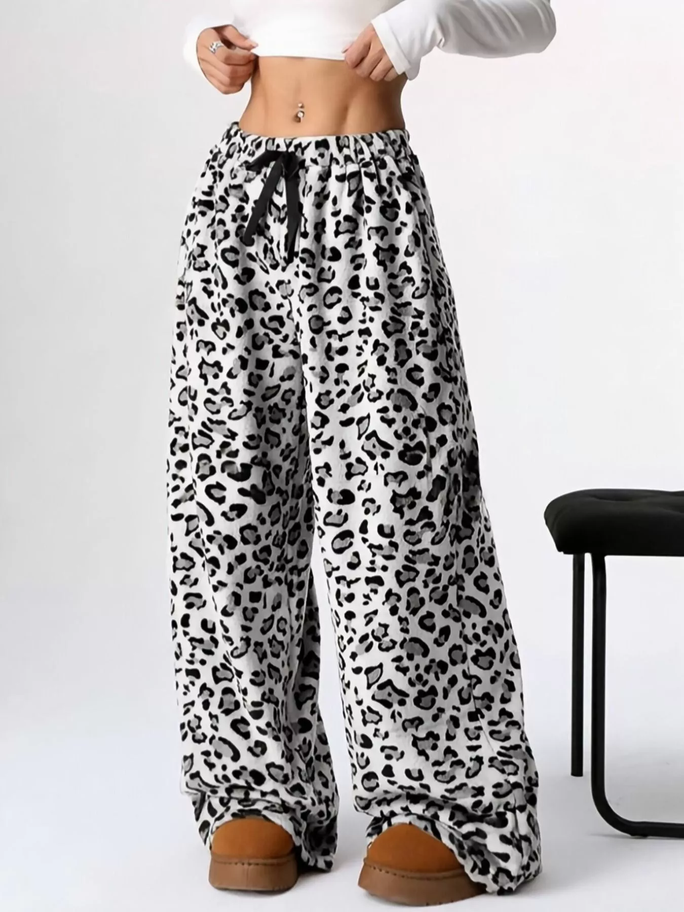 Drawstring Wide Leg Pants - Image 18