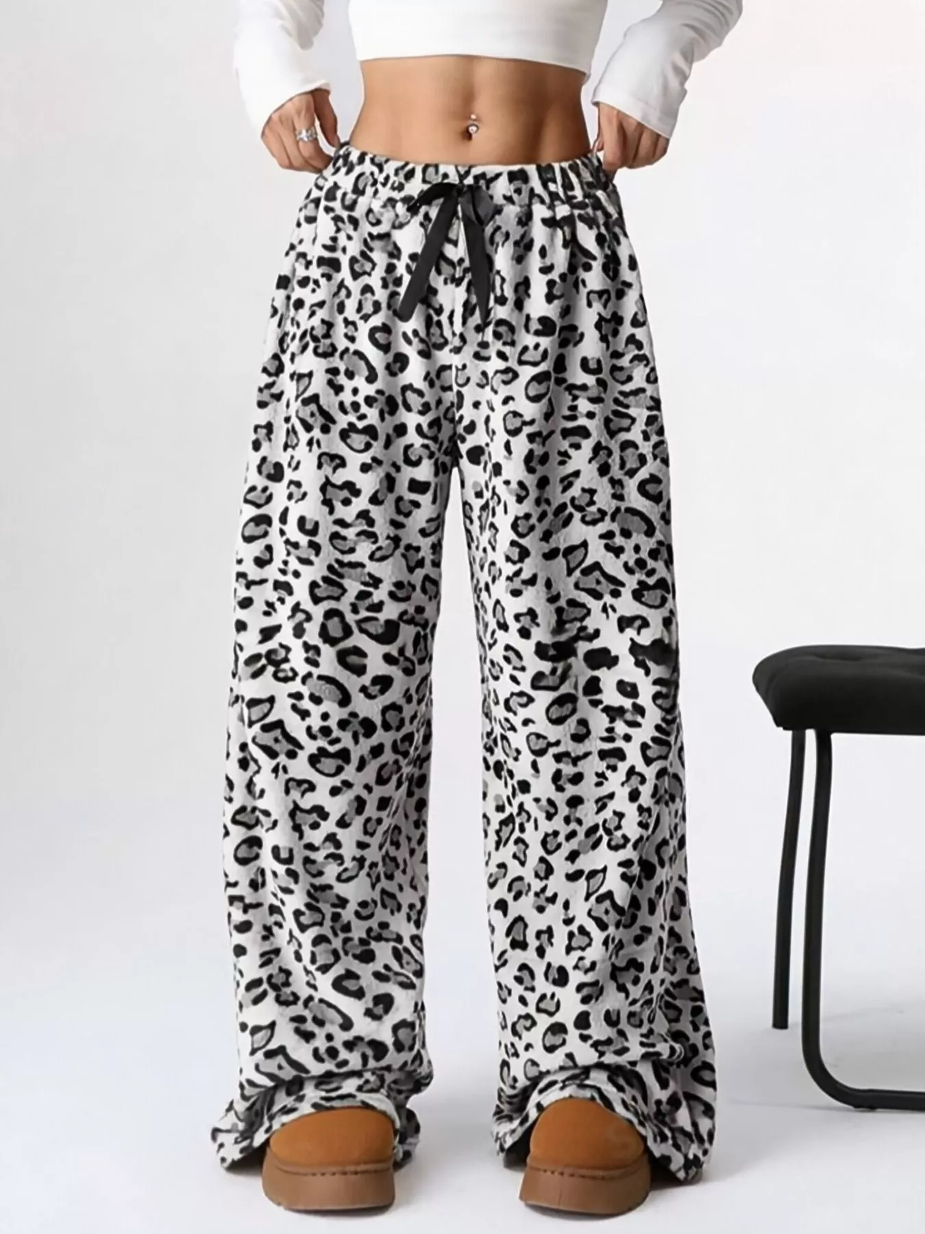Drawstring Wide Leg Pants - Image 19