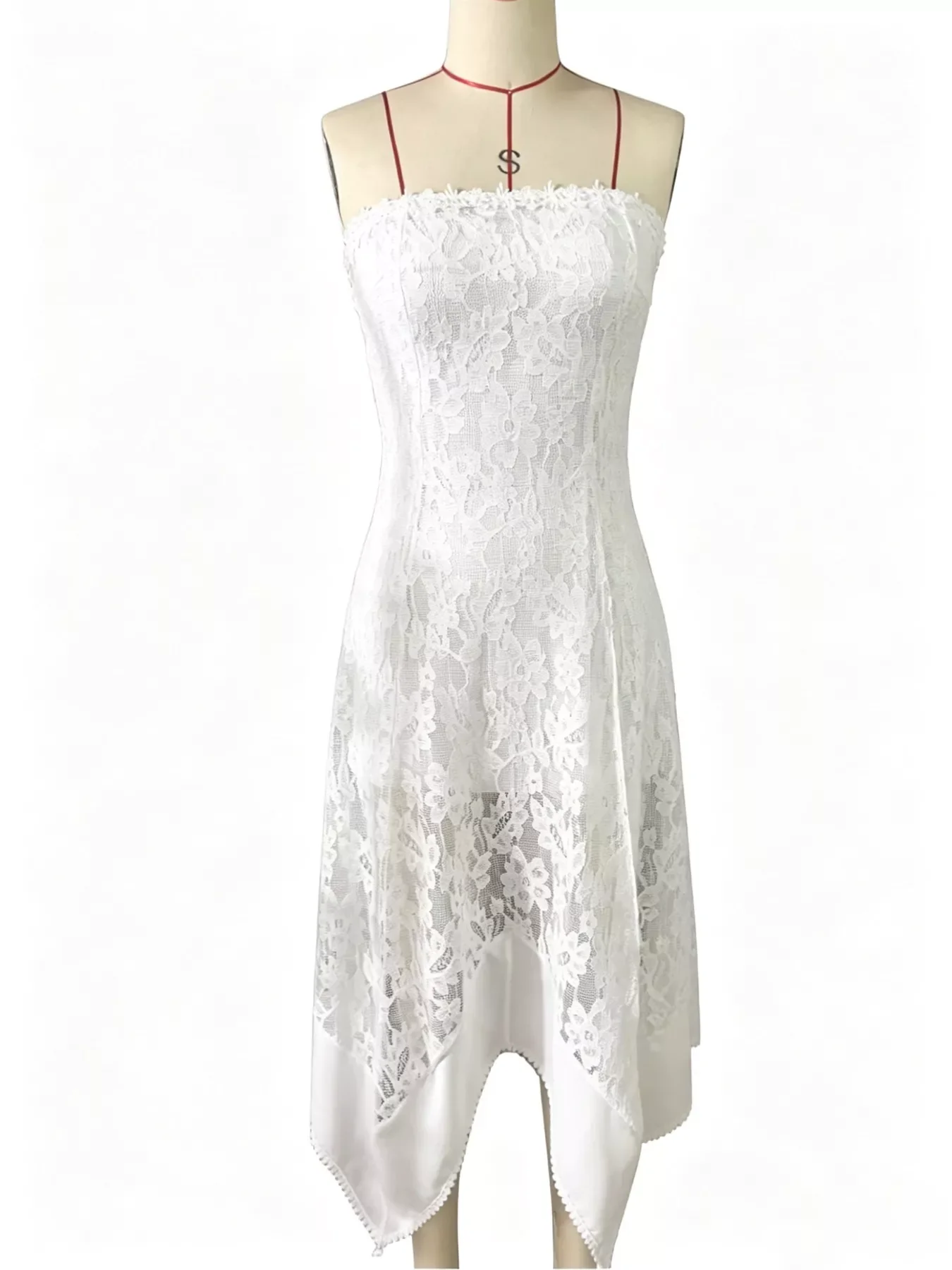 Elegant Lace Strapless Midi Dress - Image 5