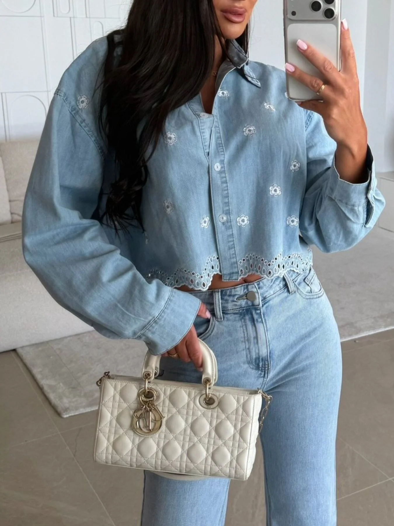 Embroidered Cropped Denim Shirt - Image 4