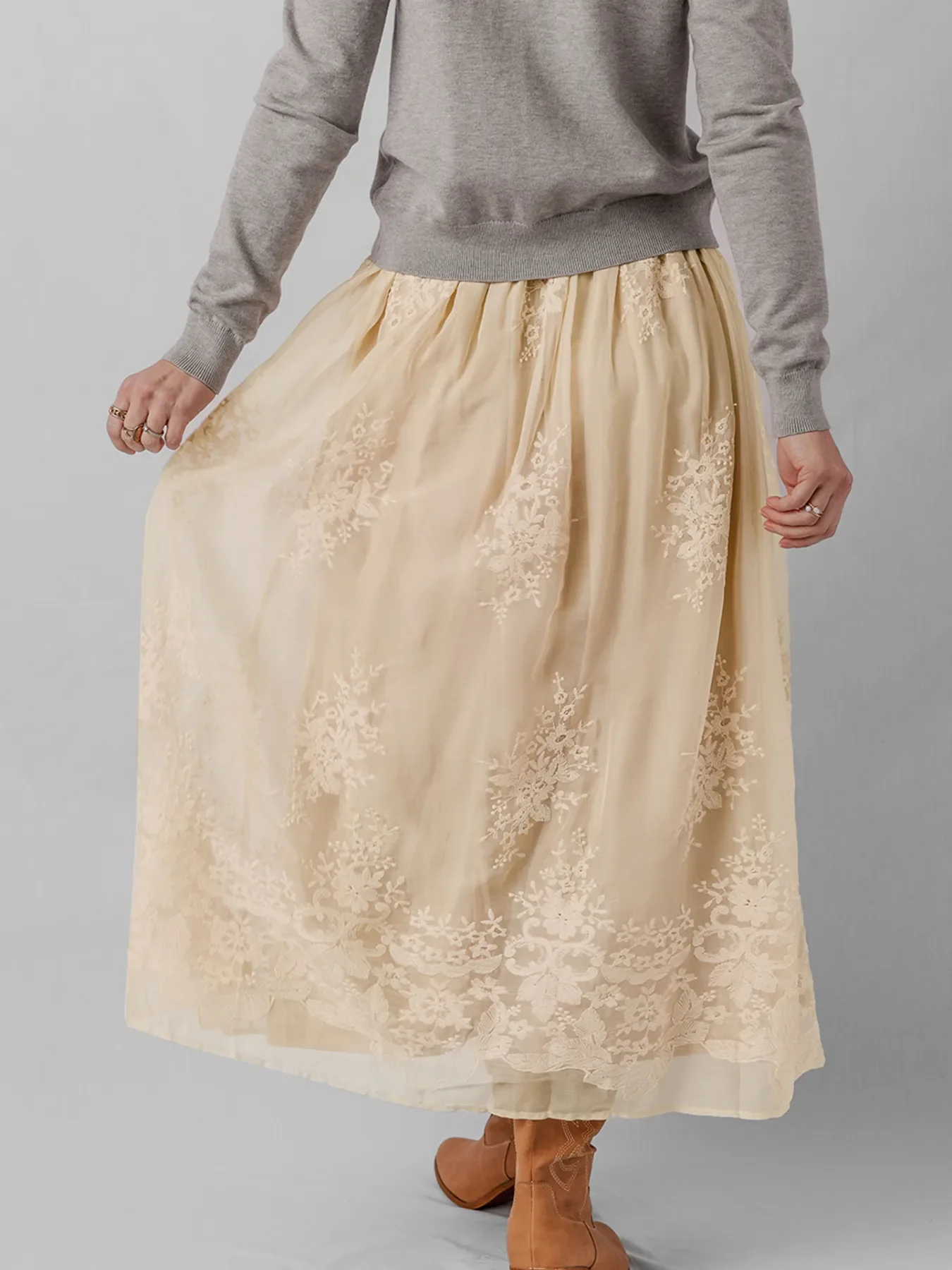 Embroidered Mesh Overlay Flowy Midi Skirt - Image 5