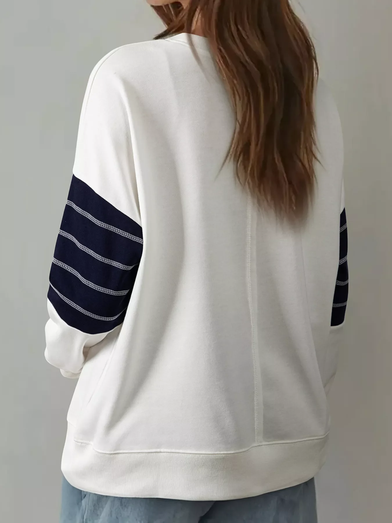Exposed Seam Detail Color Block Patch Pocket Drop Shoulder Sweatshirt - Image 2