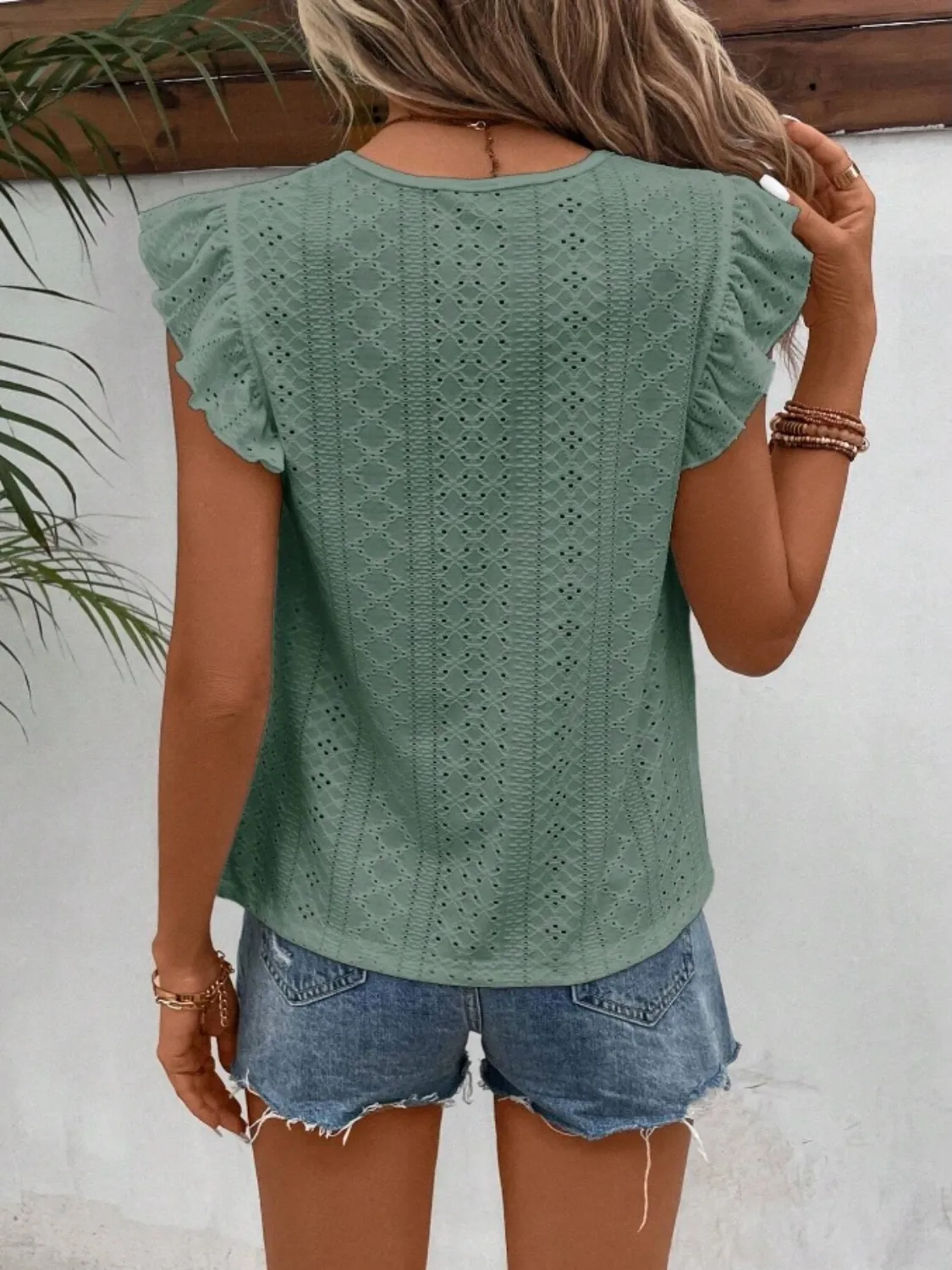 Eyelet Round Neck Cap Sleeve Top - Image 15