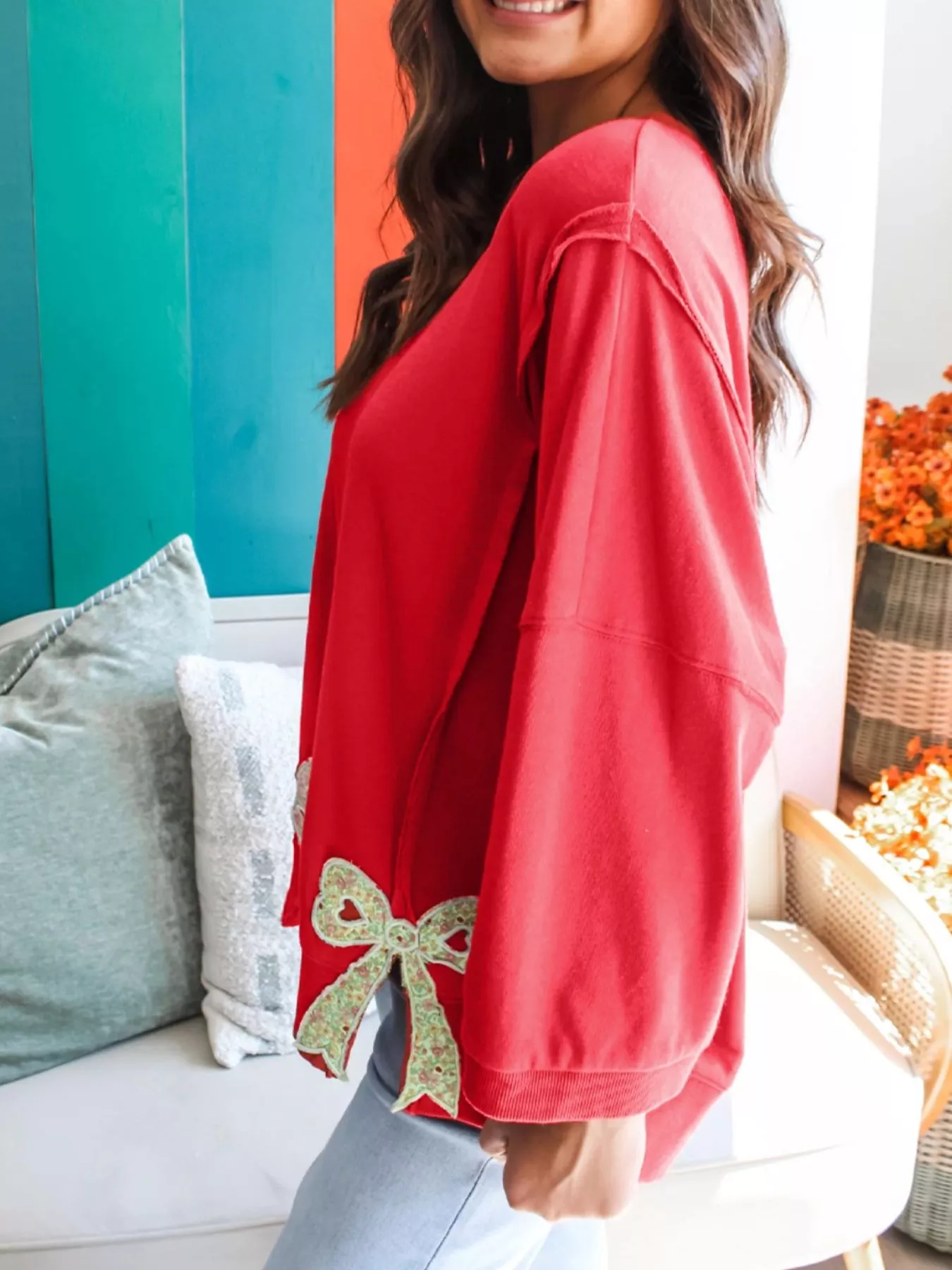 Floral Bow Patched Exposed Seam Patchwork Slit Baggy Sweatshirt - Image 2