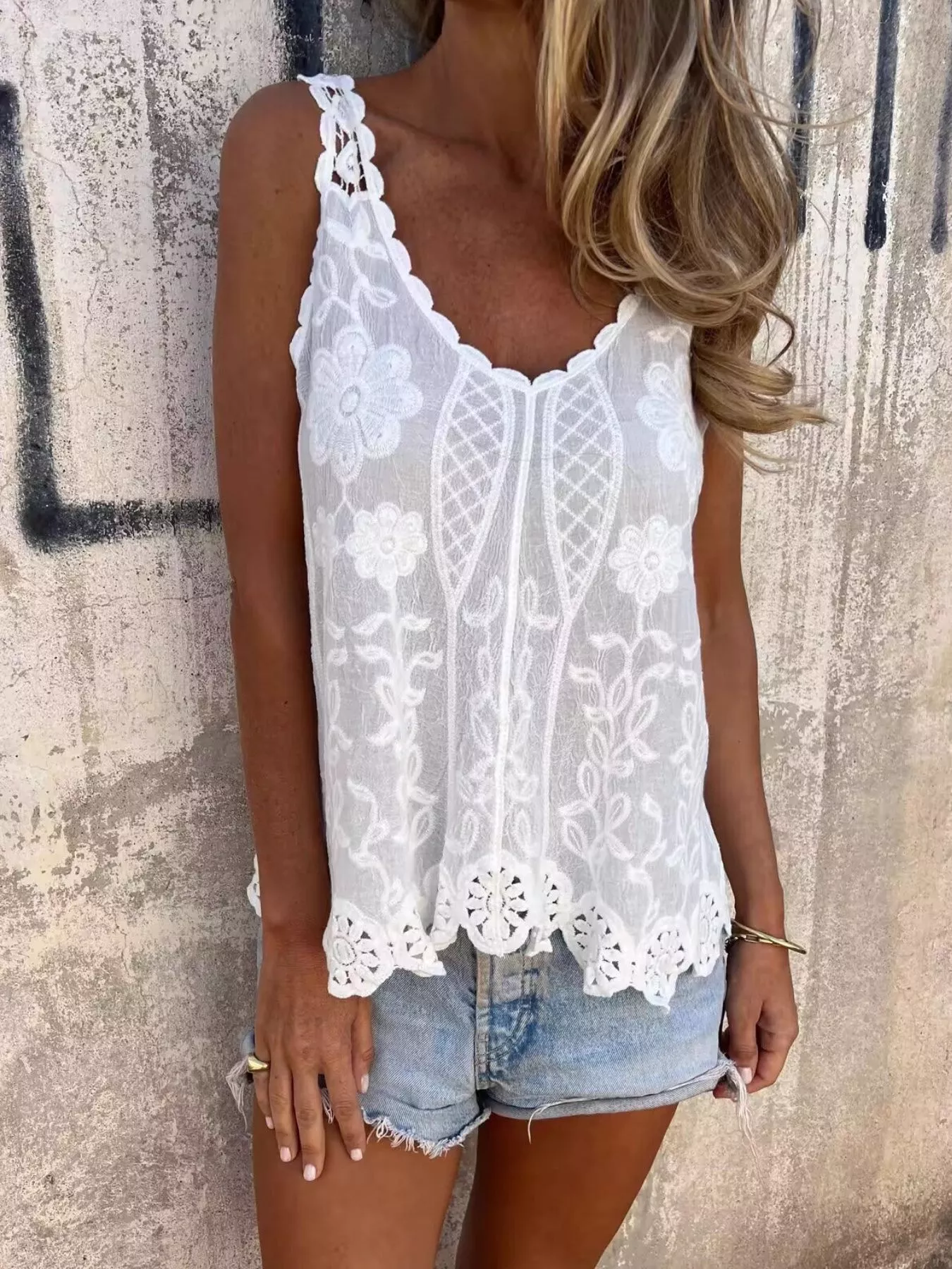 Floral Lace Crochet Trim Tank - Image 2
