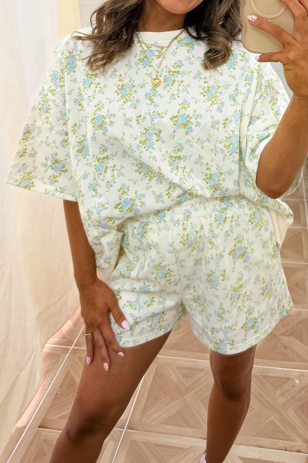 Floral Print Long Sleeve Shift Top Pocketed Shorts 2pcs Set - Image 3