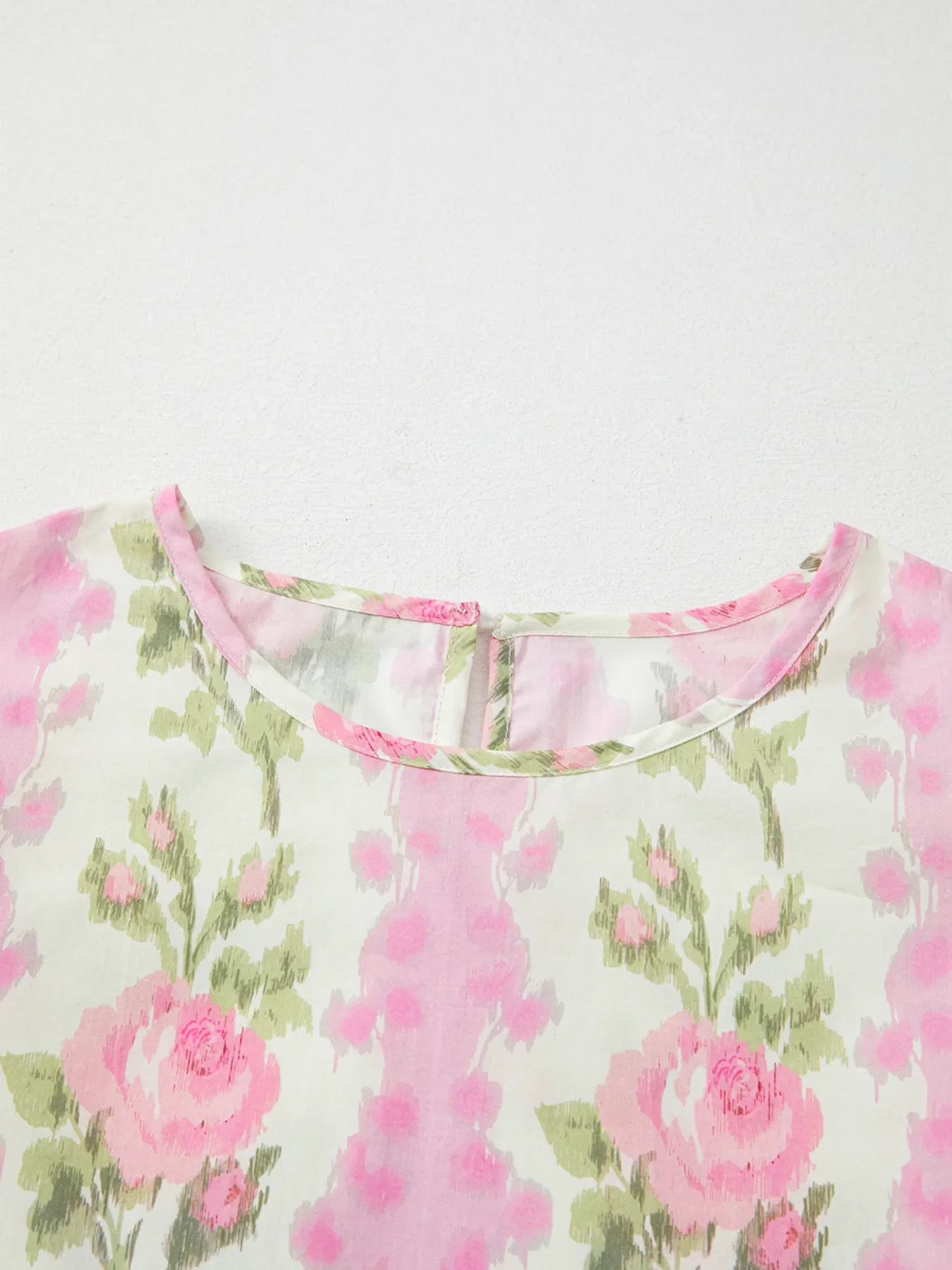 Floral Print Ruffled Sleeve Blouse - Image 9
