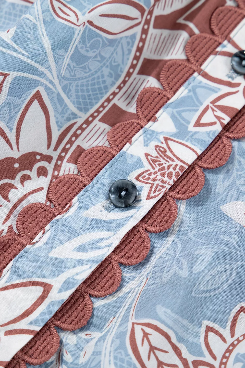 Floral Print Scalloped Trim Button Down Short Sleeve Shirt - Image 9