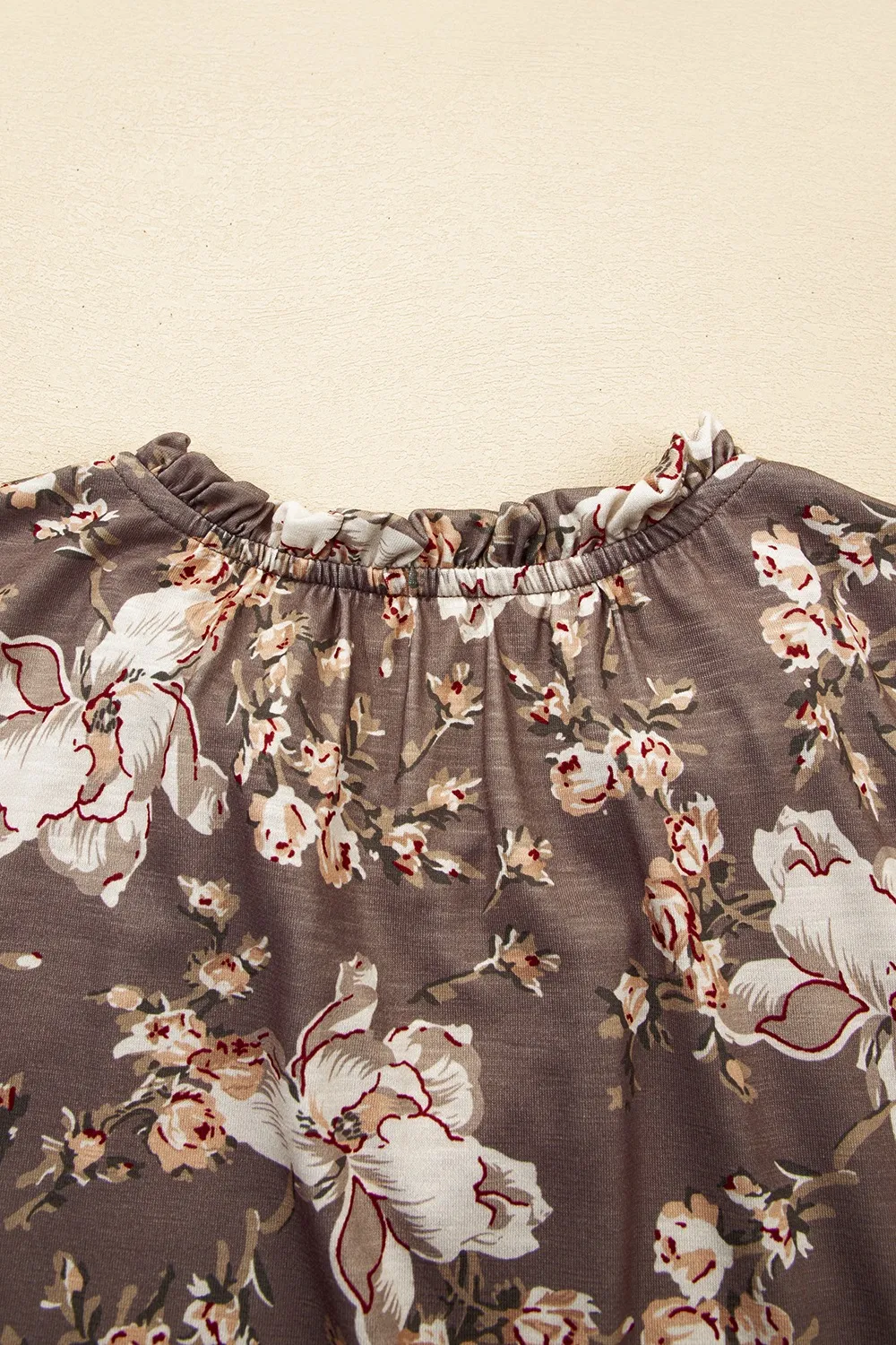 Floral Print Tassel Tie Split Neck Short Sleeve Blouse - Image 9