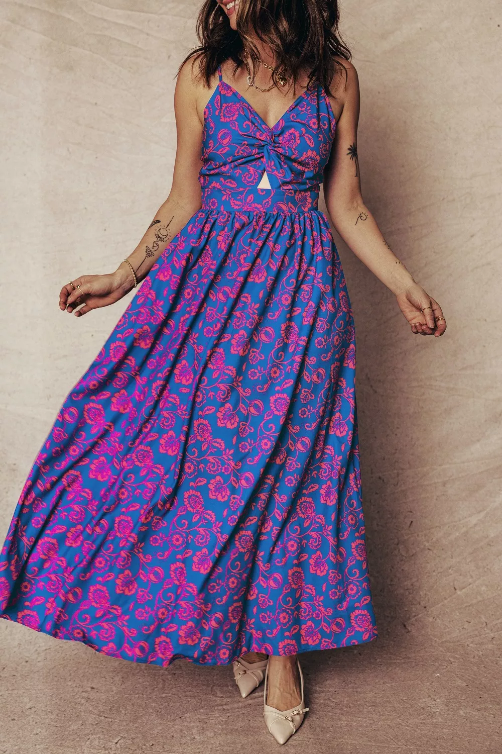 Floral Print Twisted V Neck Tied Backless Maxi Dress - Image 3