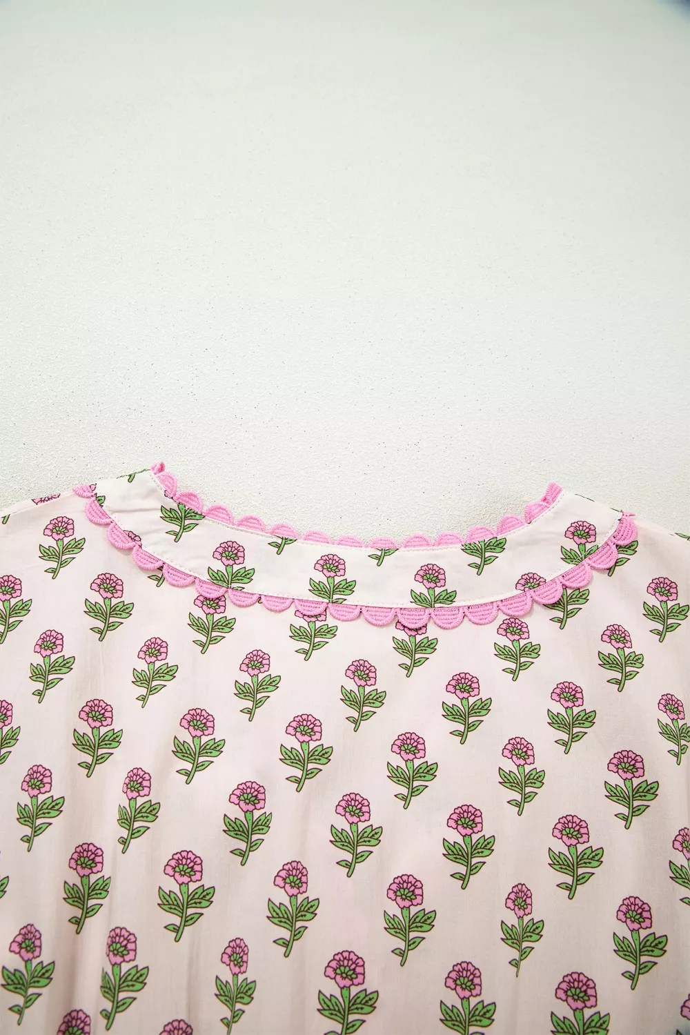 Floral Print V Neck Scallop Trim Button Front Short Sleeve Dress - Image 7