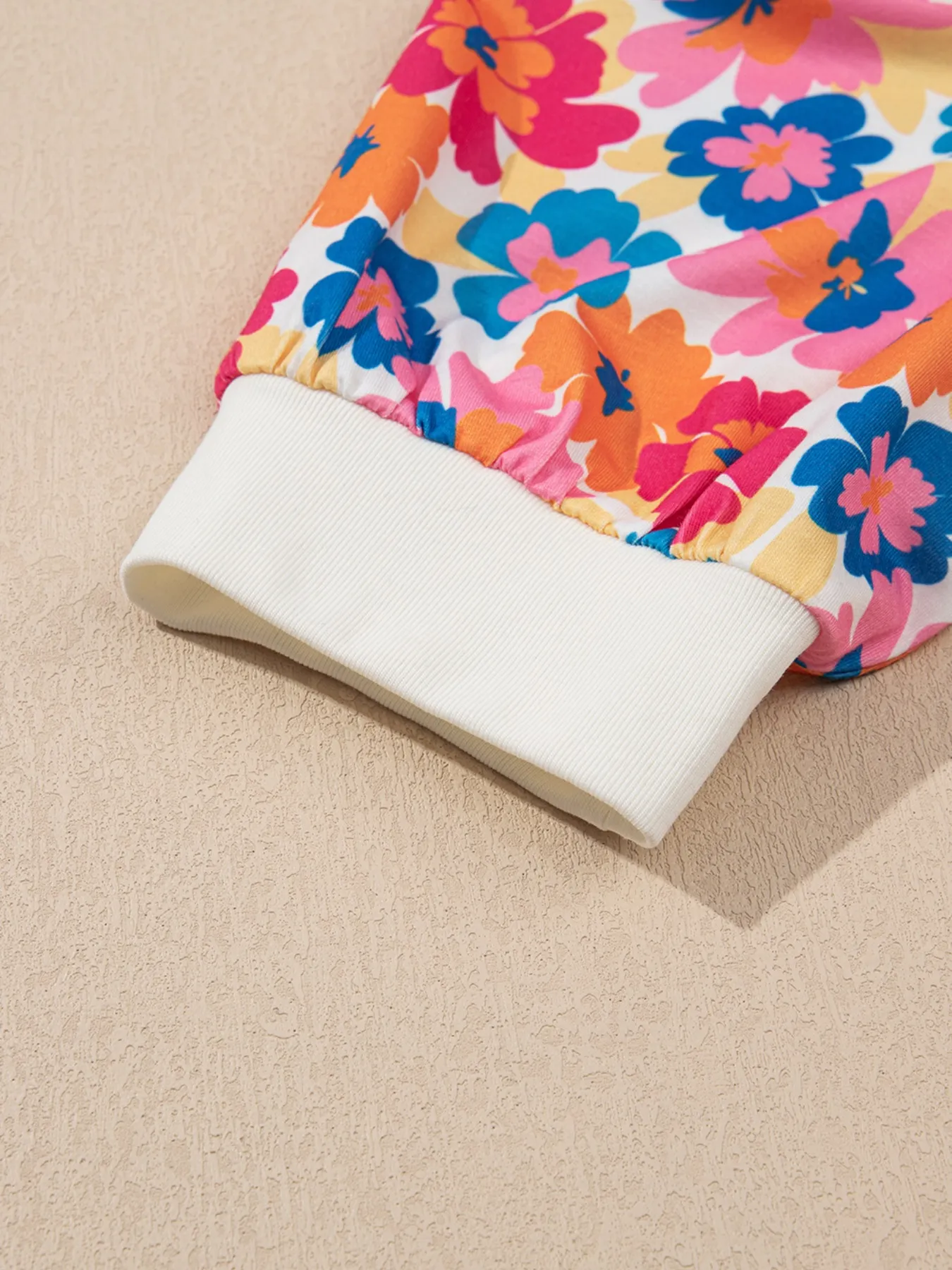 Floral Puff Sleeve Round Neck T-Shirt - Image 11