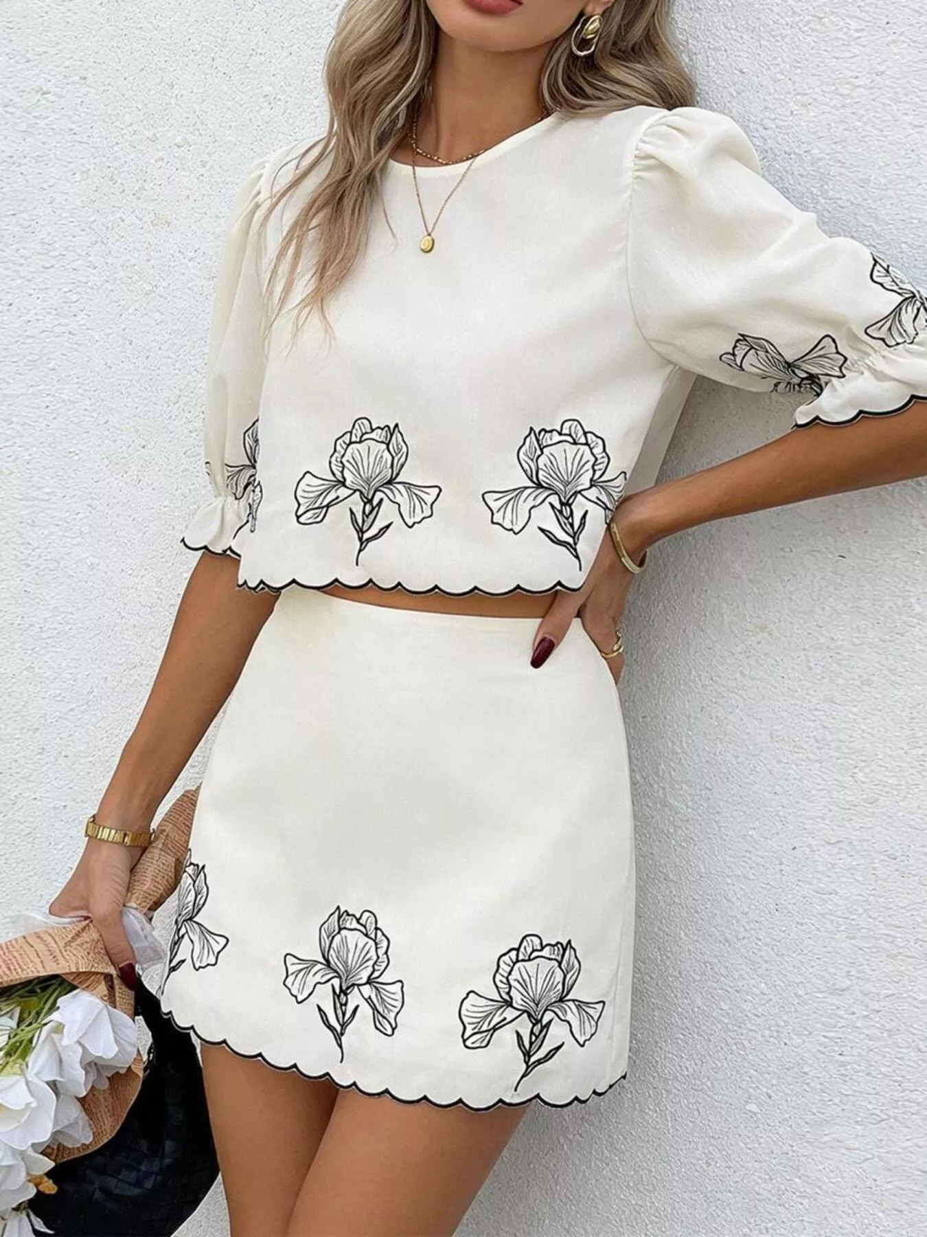 Floral Scallop Trim Top and Skirt Two-Piece Set - Image 3