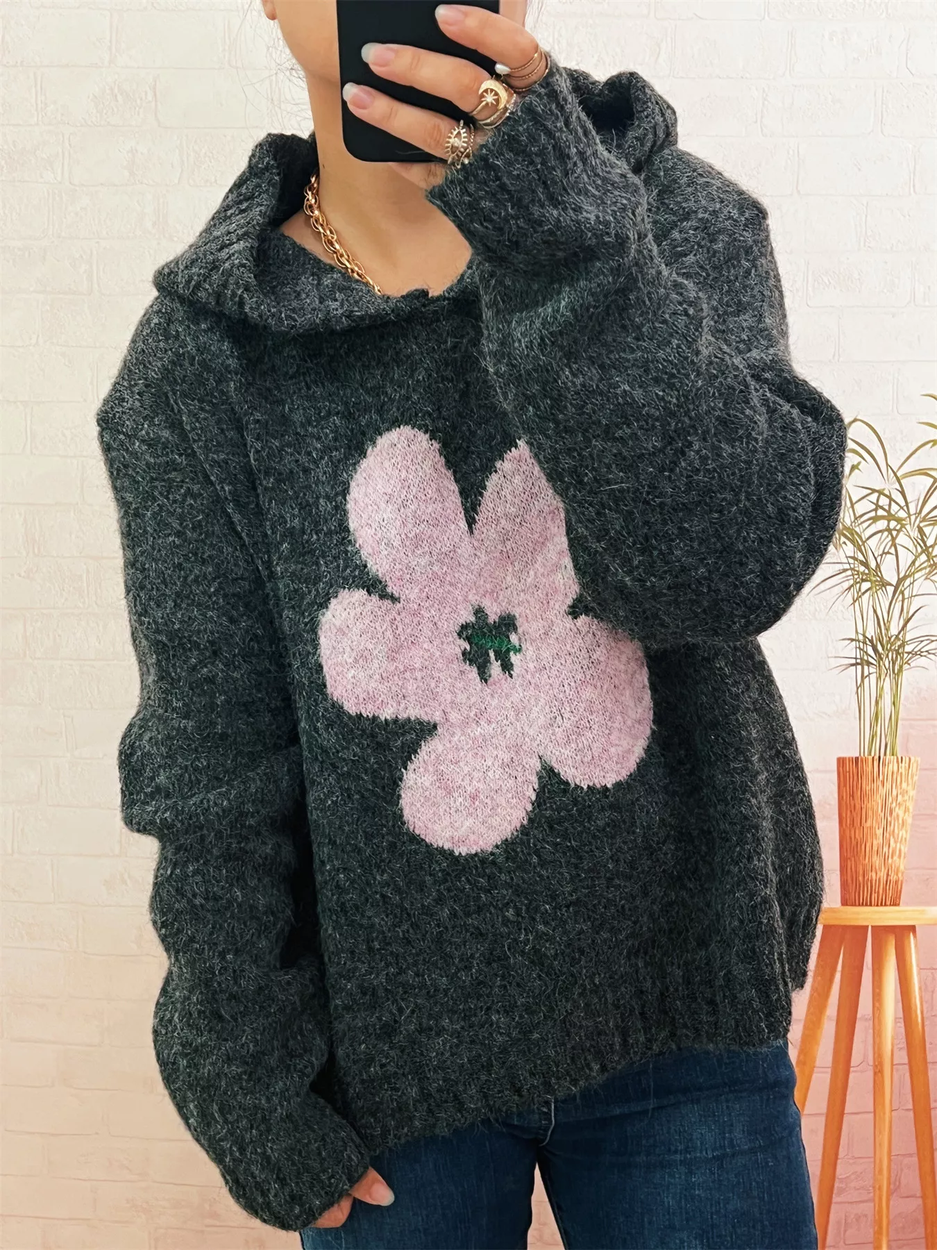 Flower Long Sleeve Hooded Sweater - Image 16