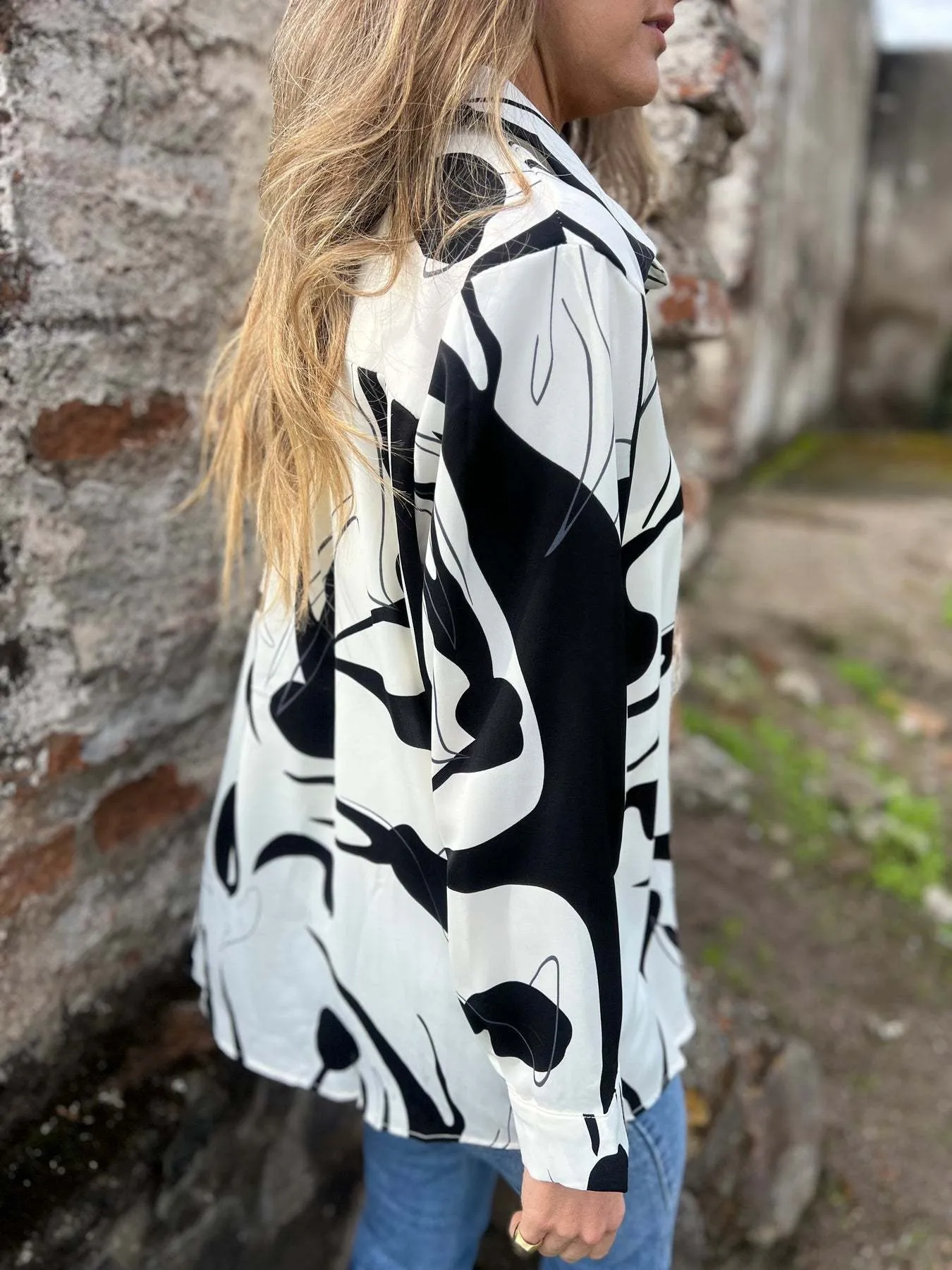 Full Size Abstract Print Long Sleeve Button-Up Shirt Plus Size - Image 2