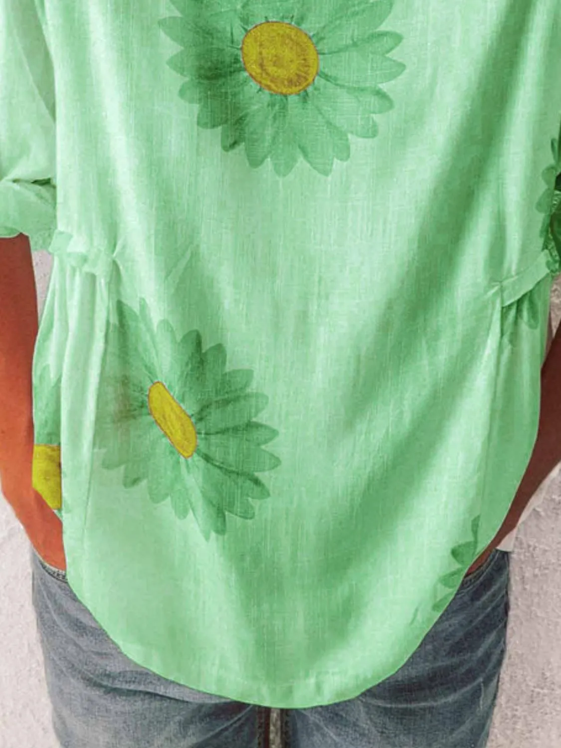 Full Size Flower Round Neck Half Sleeve T-Shirt Plus Size - Image 12