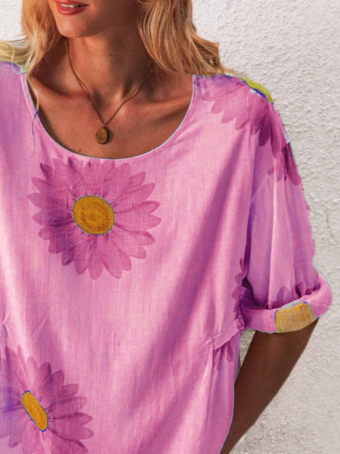 Full Size Flower Round Neck Half Sleeve T-Shirt Plus Size - Image 15