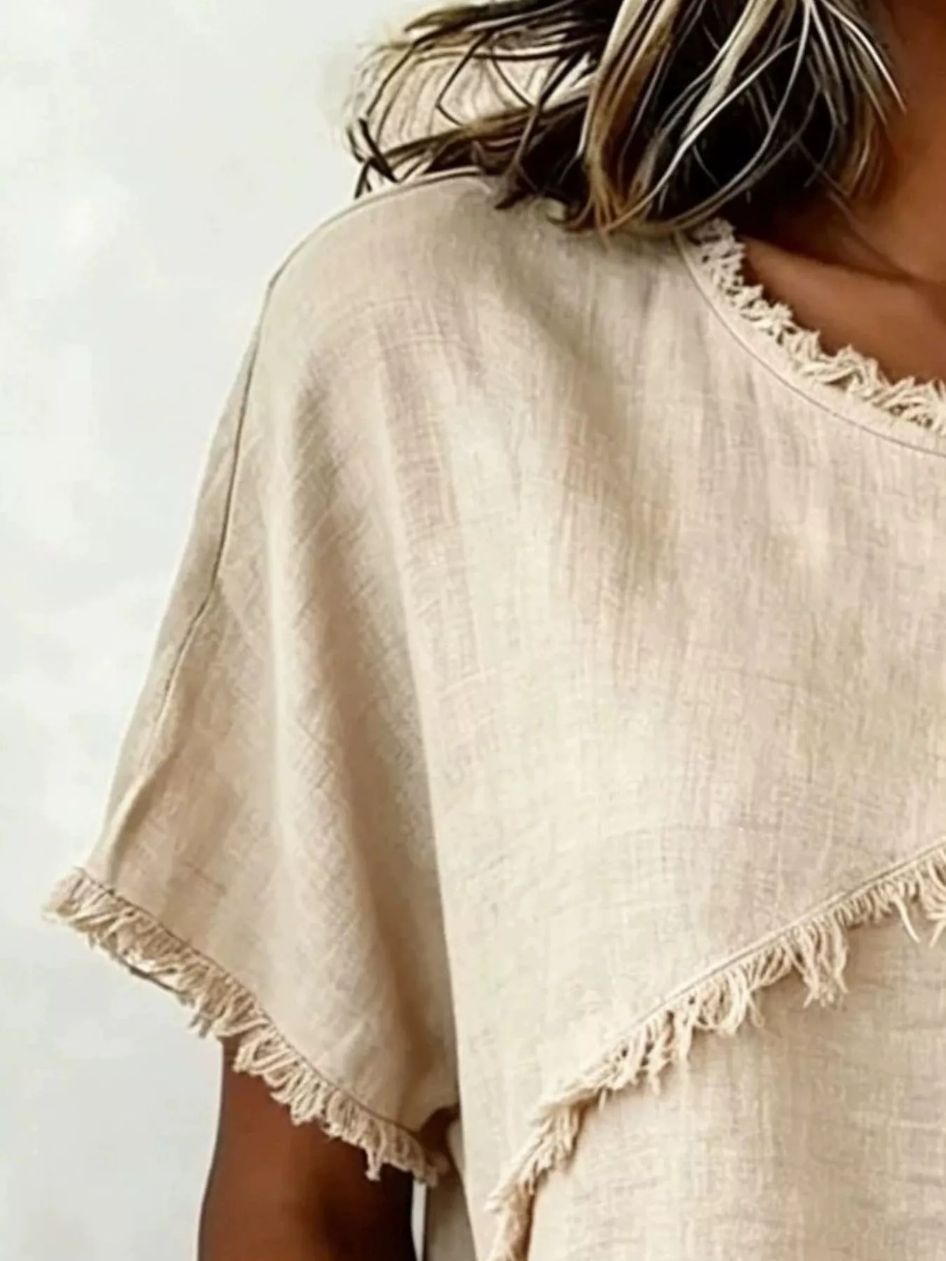 Full Size Frayed Hem Short Sleeve Top Plus Size - Image 9