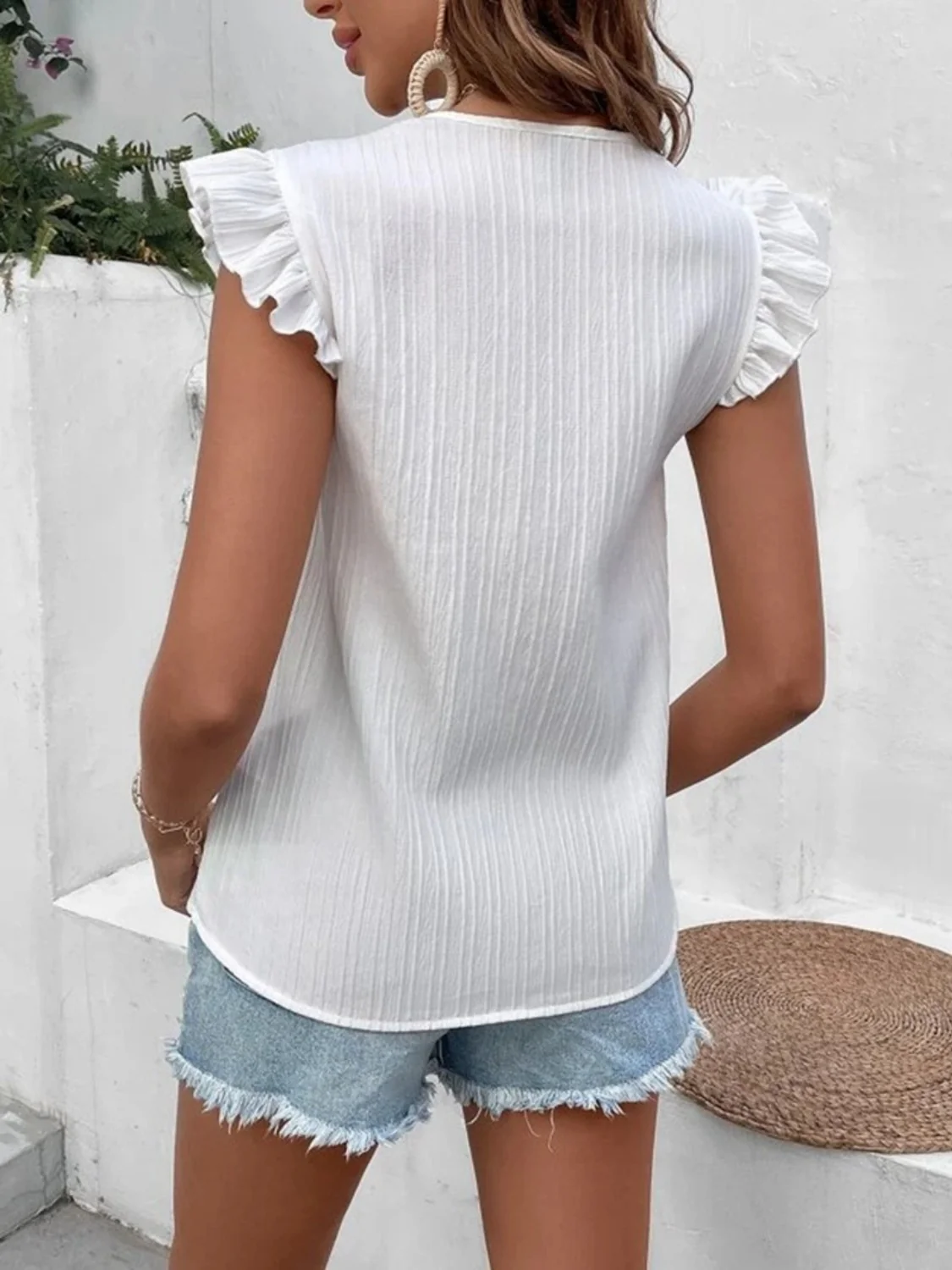 Full Size Ruffled V-Neck Tank - Image 2