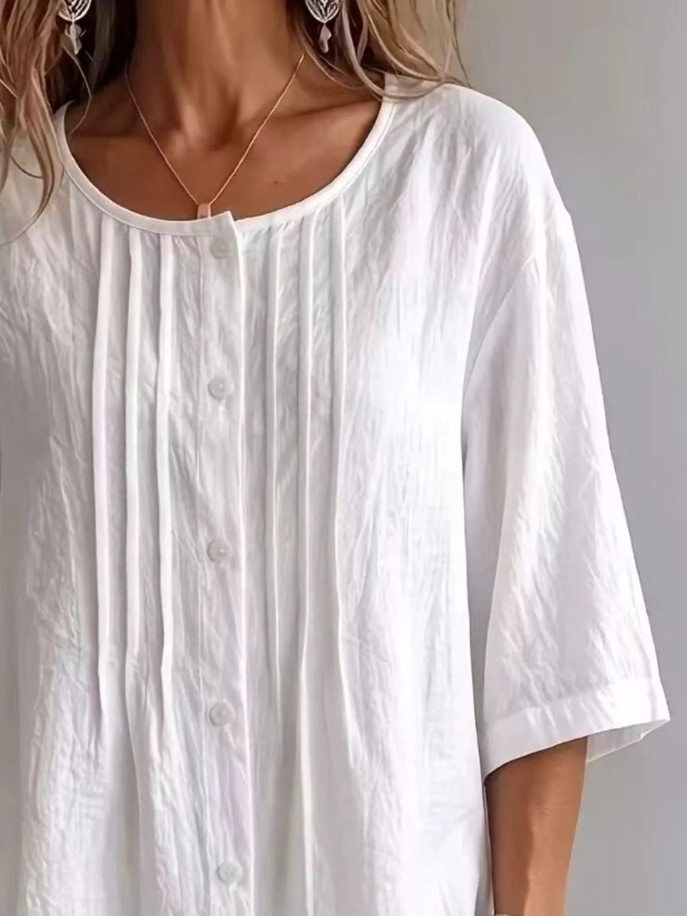 Full Size Texture Round Neck 3/4 Sleeve Blouse Plus Size - Image 2