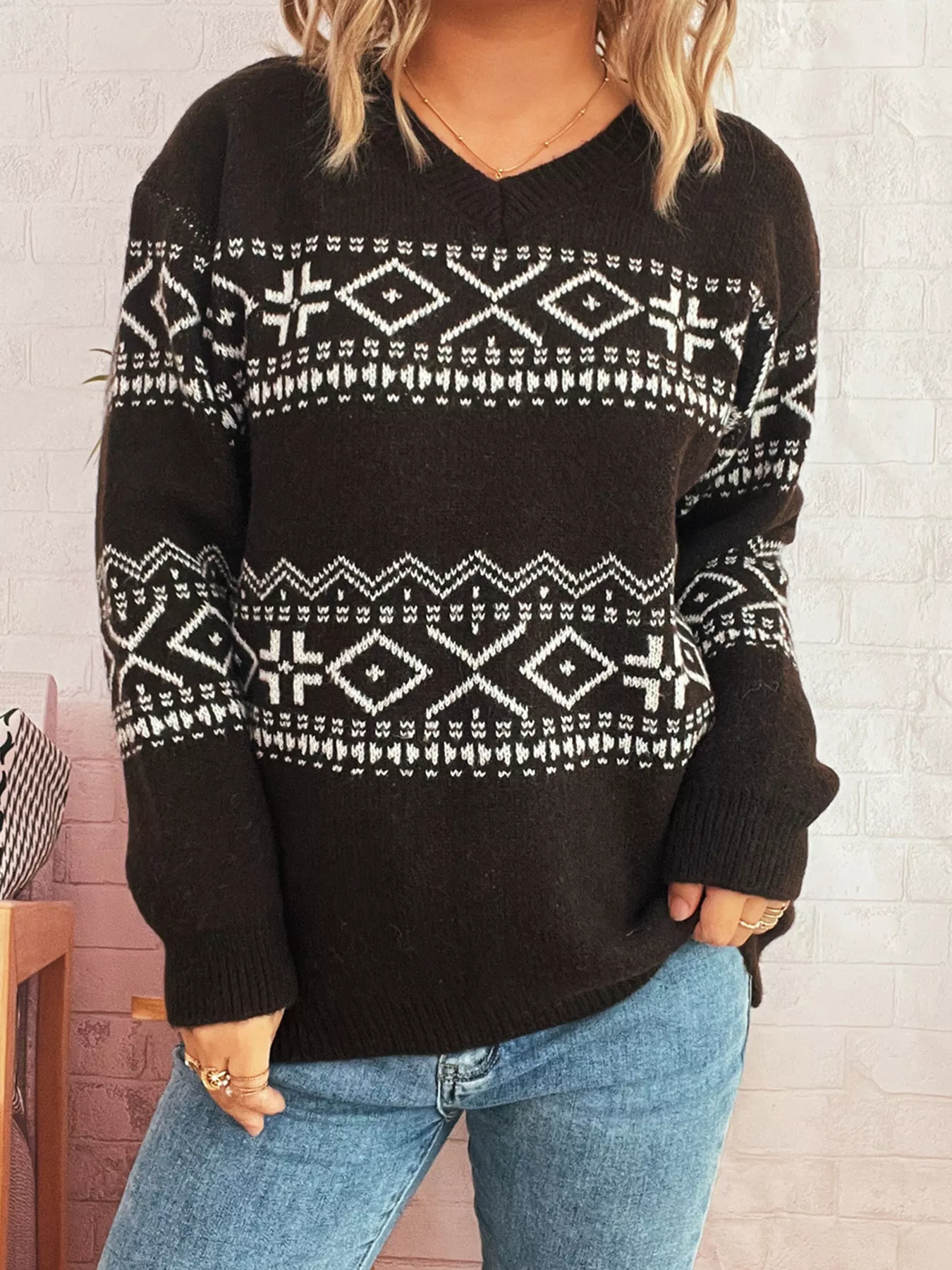 Geometric Dropped Shoulder Long Sleeve Sweater - Image 8