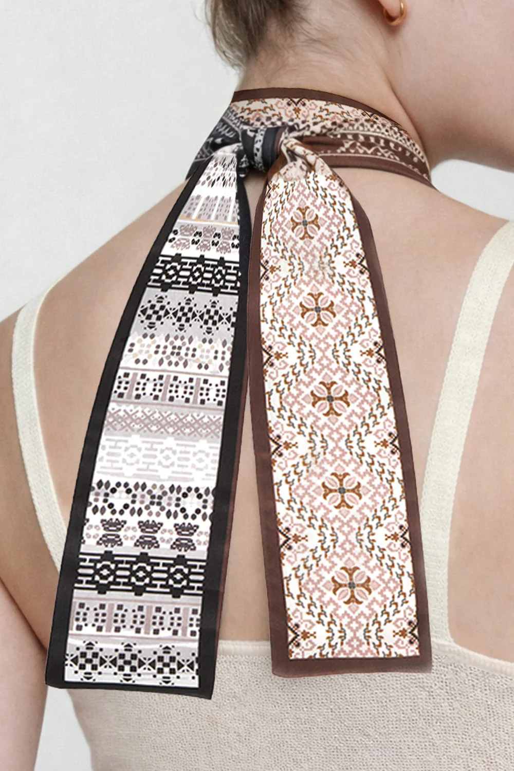 Geometric Jacquard Print Skinny Scarf - Image 5