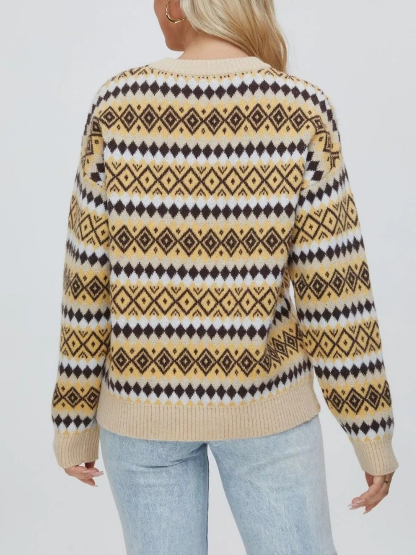 Geometric Pattern Round Neck Sweater - Image 2