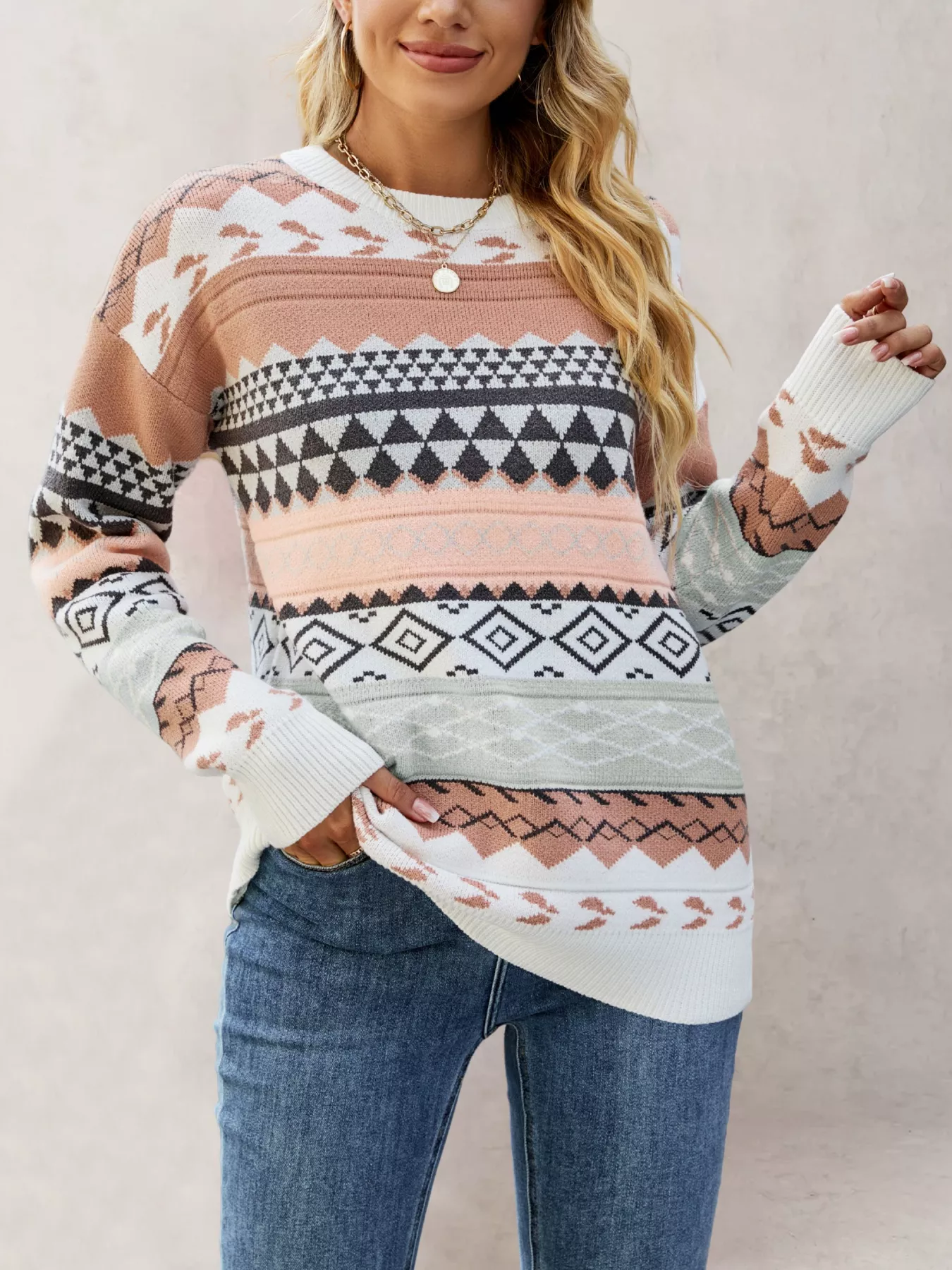 Geometric Pattern Round Neck Sweater - Image 2