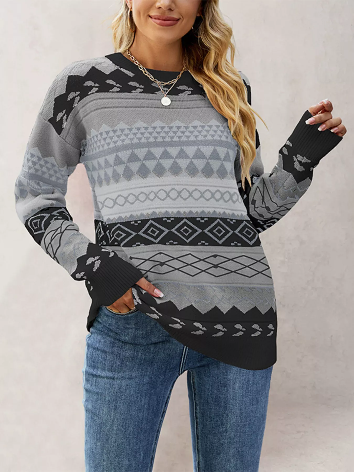 Geometric Pattern Round Neck Sweater - Image 7