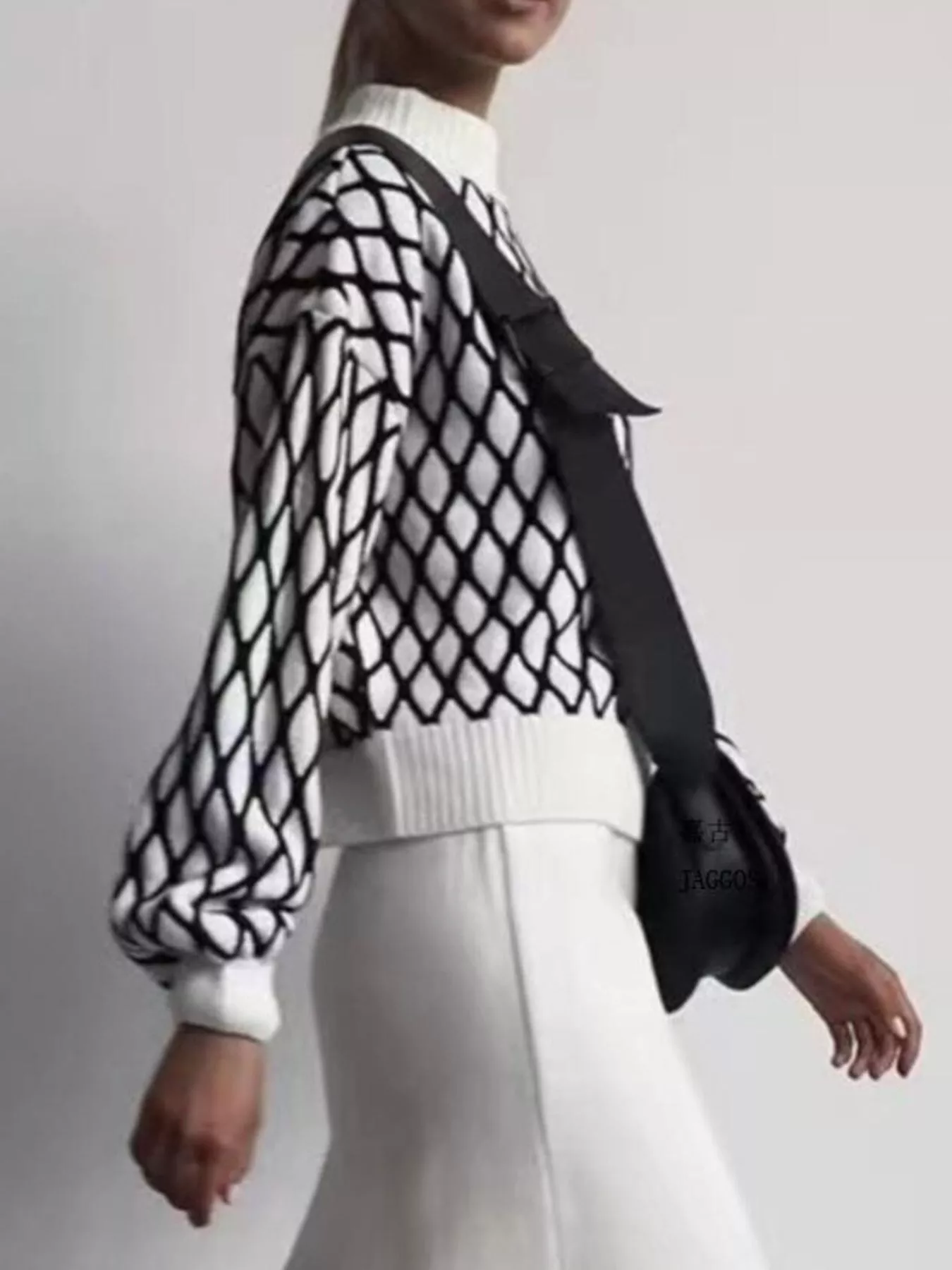 Geometric Pattern Turtleneck Sweater - Image 8