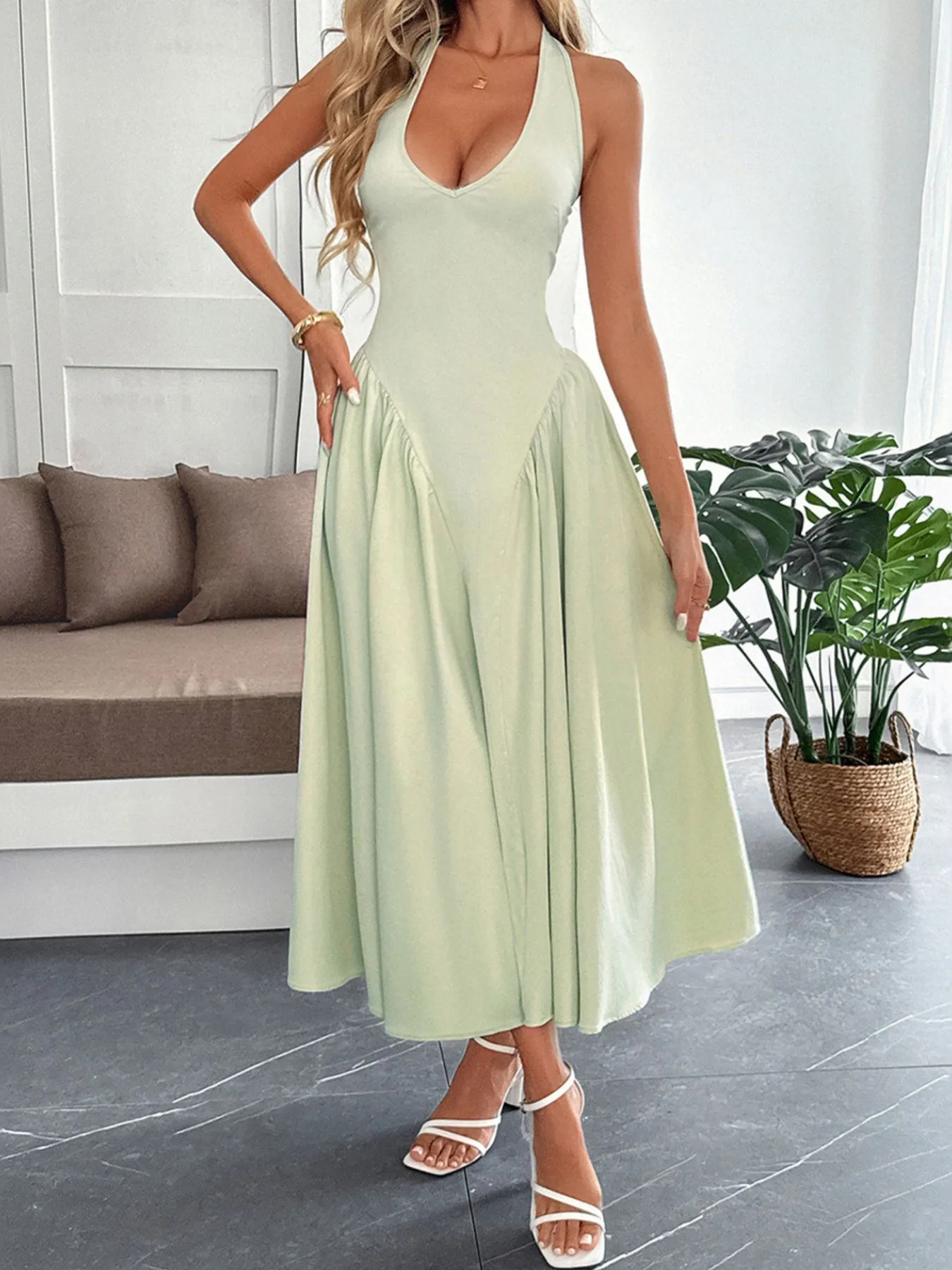 Halter Neck Ruched Midi Dress - Image 4