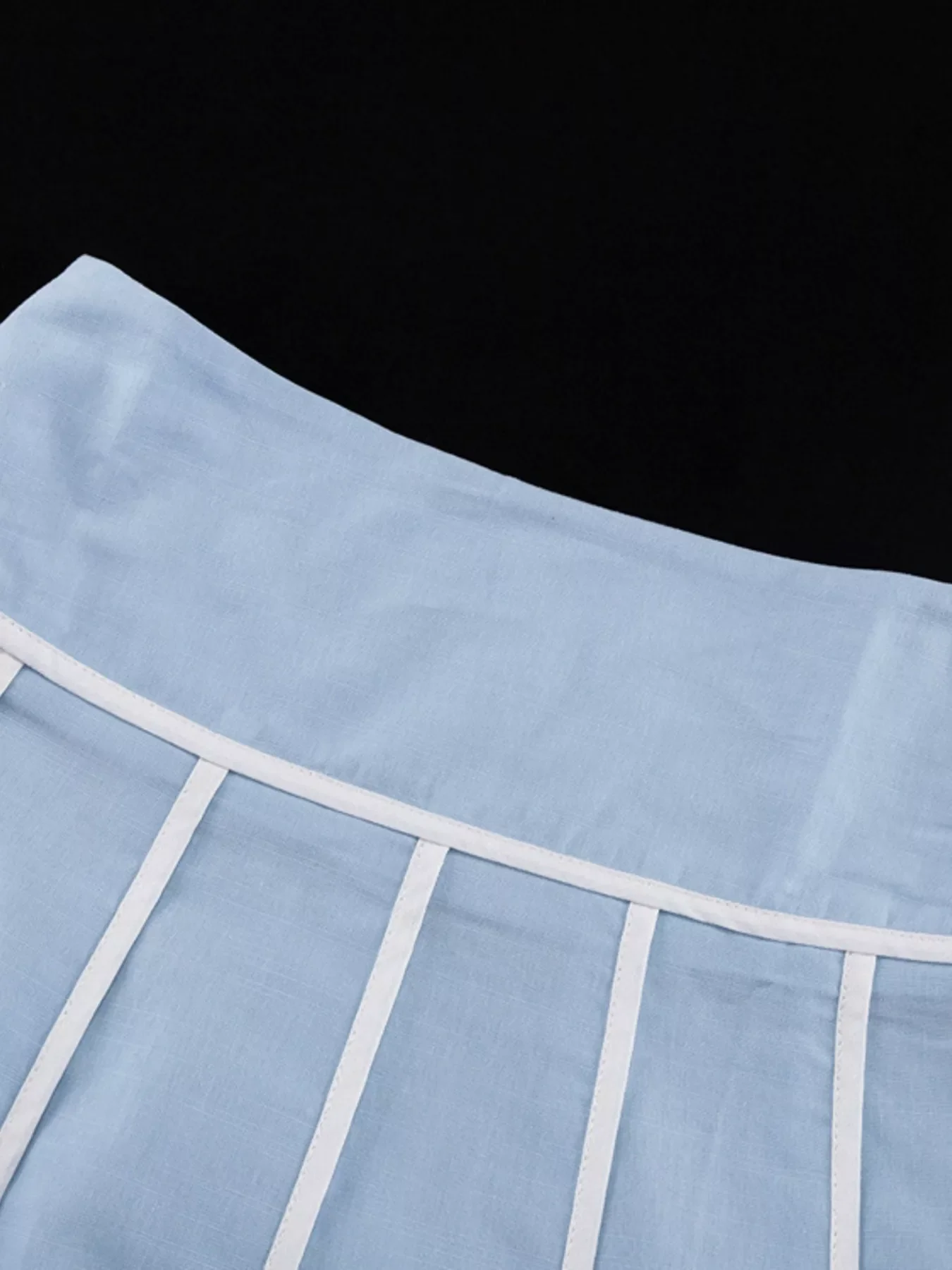 Halter Neck Scalloped Hem Top and Skirt Set - Image 12