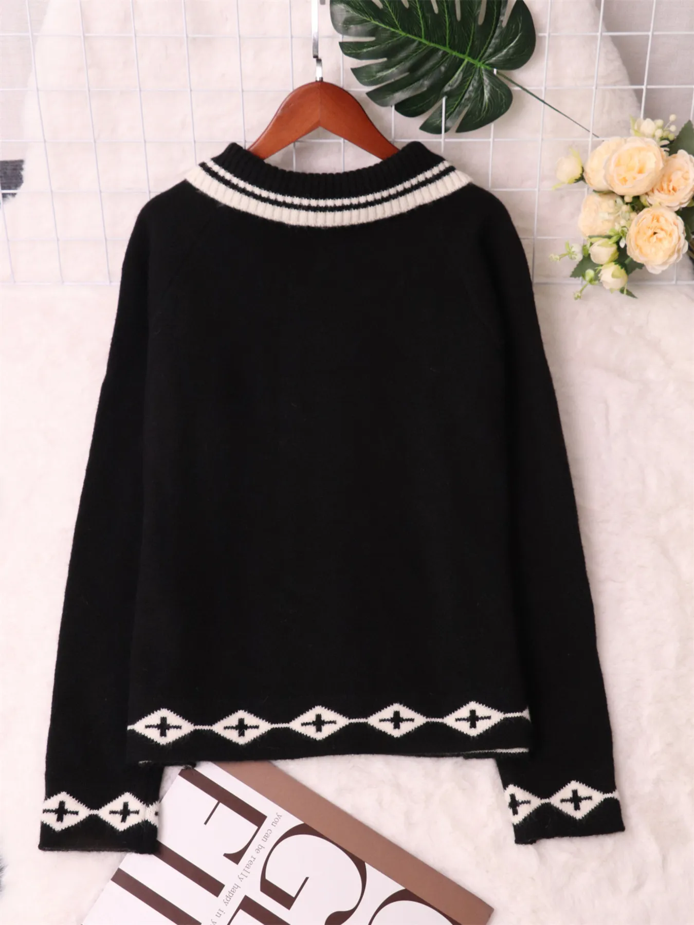 Heart Button Long Sleeve Cardigan - Image 10