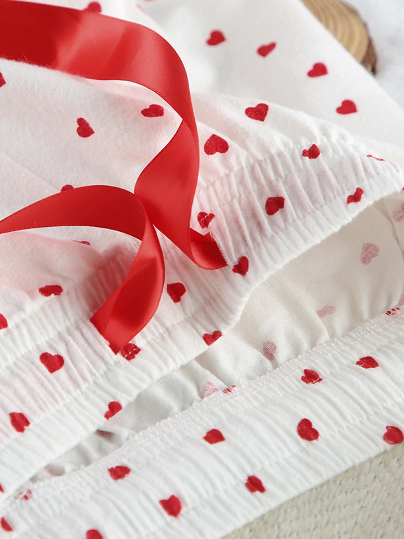 Heart Print Long Sleeve Top and Pants Lounge Set - Image 12