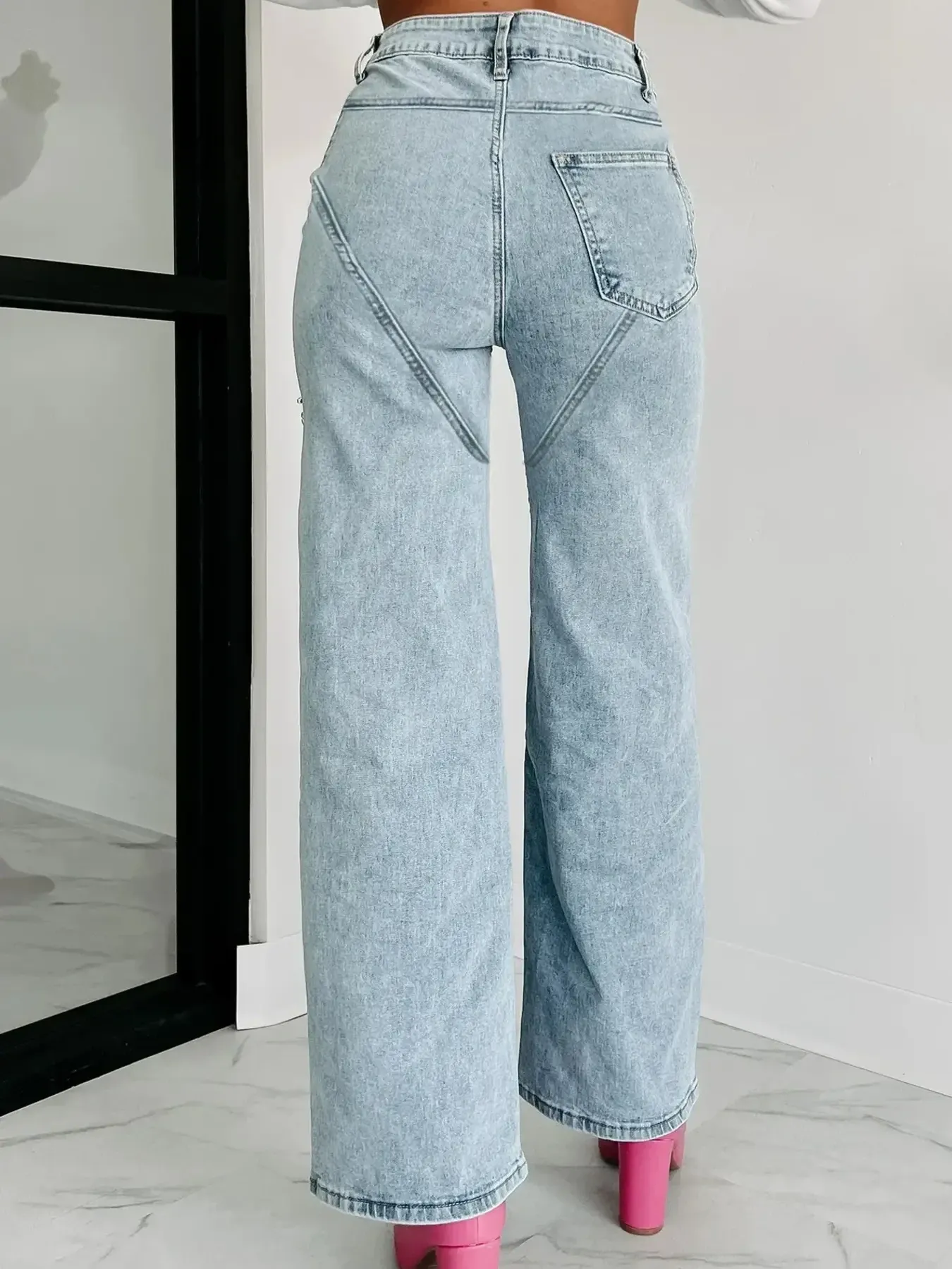 High Waist Cut-Out Wide Leg Jeans - Image 3