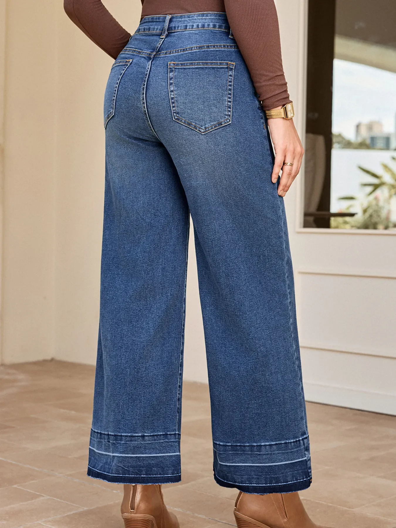High Waist Wide Leg Washed Jeans - Image 3