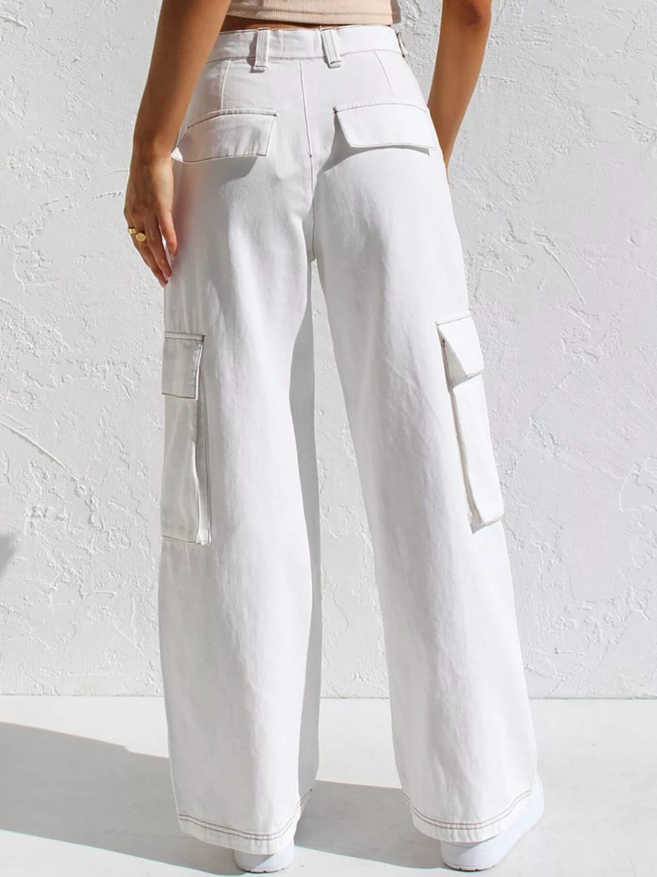 High-Waisted Wide Leg Cargo Jeans - Image 8