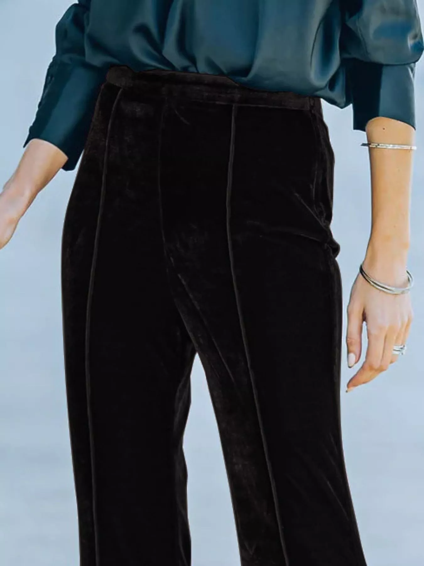 High-Waisted Wide Leg Velvet Pants - Image 3