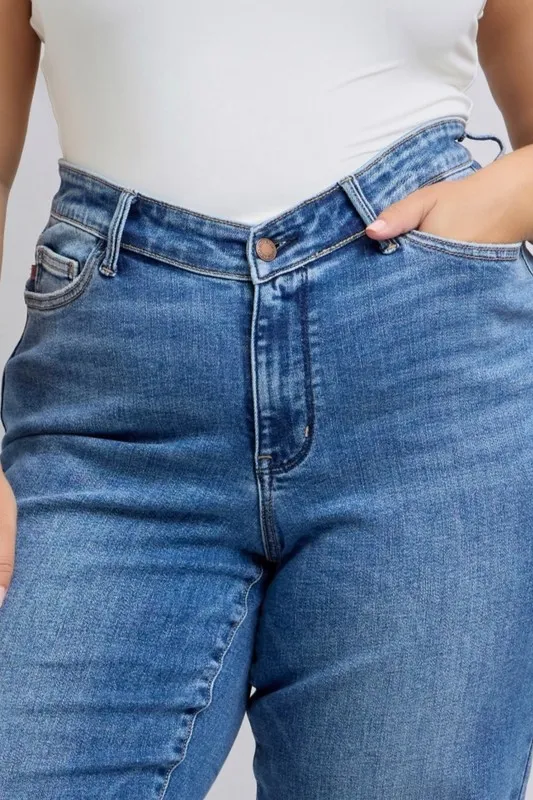 Judy Blue Full Size High Waist V-Front Vintage Wash Straight Jeans Plus Size - Image 14