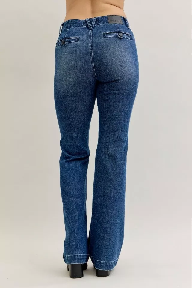 Judy Blue Full Size Mid Rise Bootcut Jeans with Welt Pockets Plus Size - Image 8