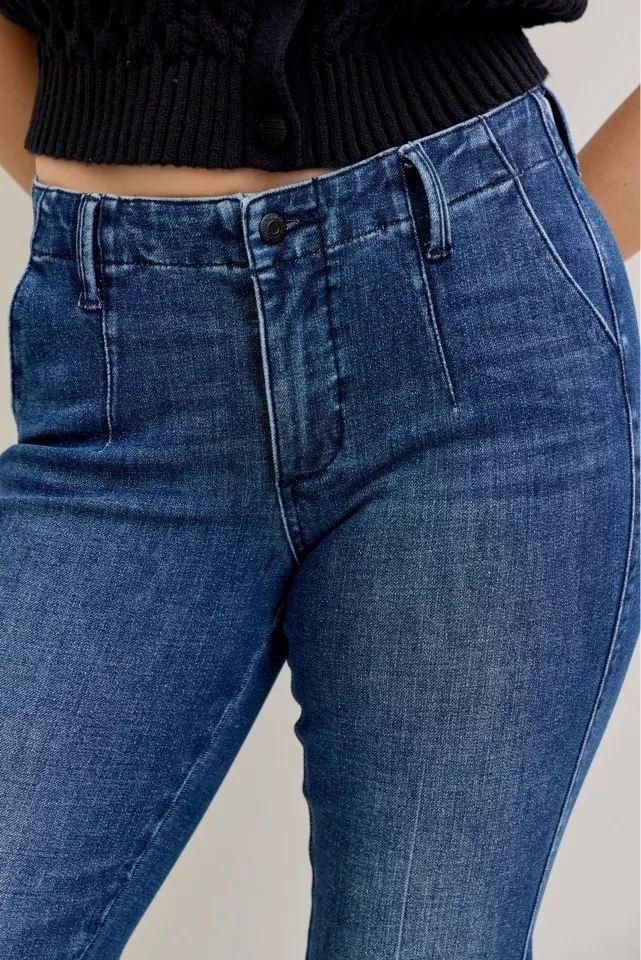 Judy Blue Full Size Mid Rise Bootcut Jeans with Welt Pockets Plus Size - Image 9