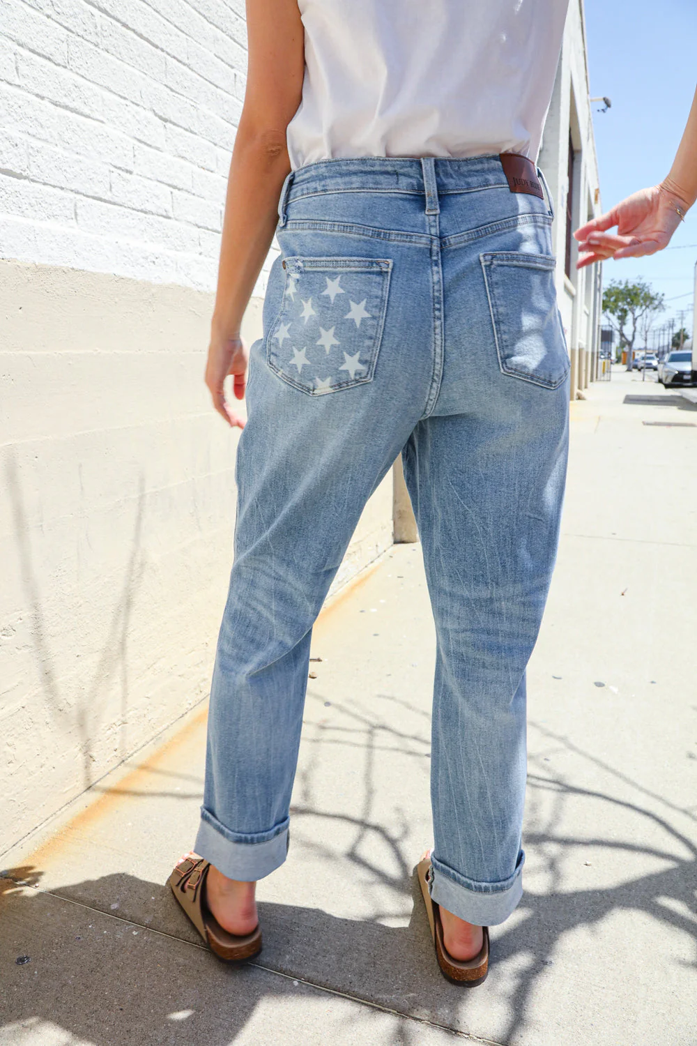 Judy Blue High-Rise Boyfriend Cuffed Hem Star Pocket Jeans - Image 6