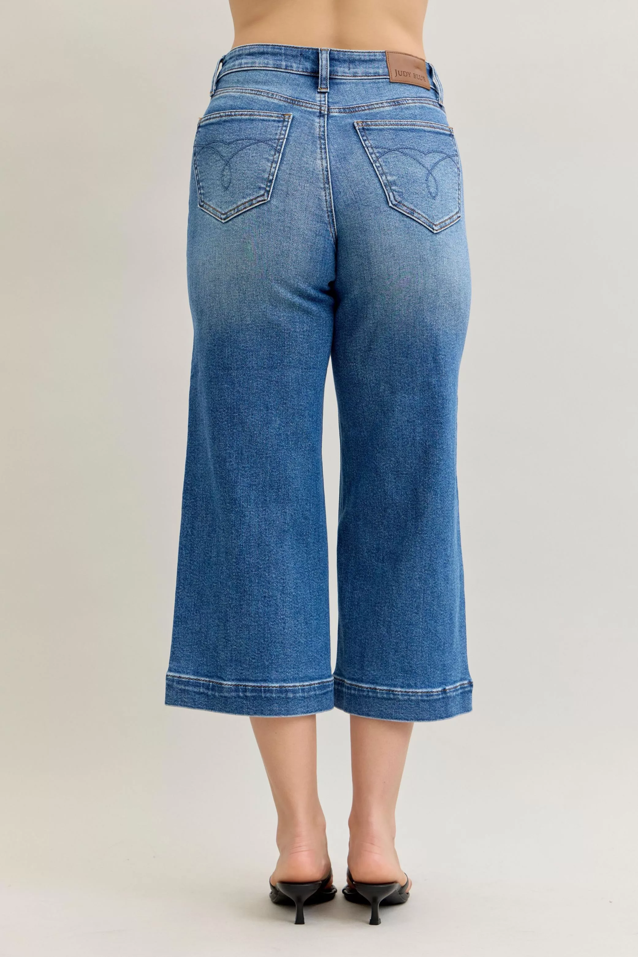 Judy Blue Mid Rise Crop Wide Leg Jeans - Image 4