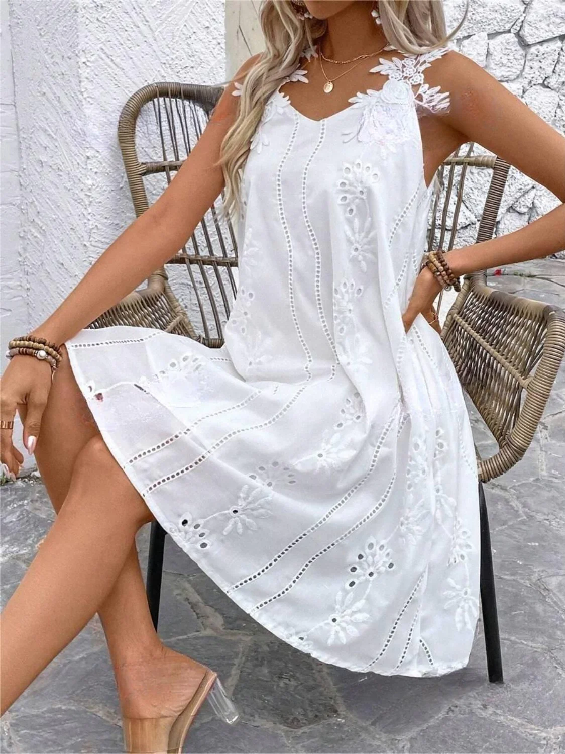 Lace Detail V-Neck Mini Dress - Image 4