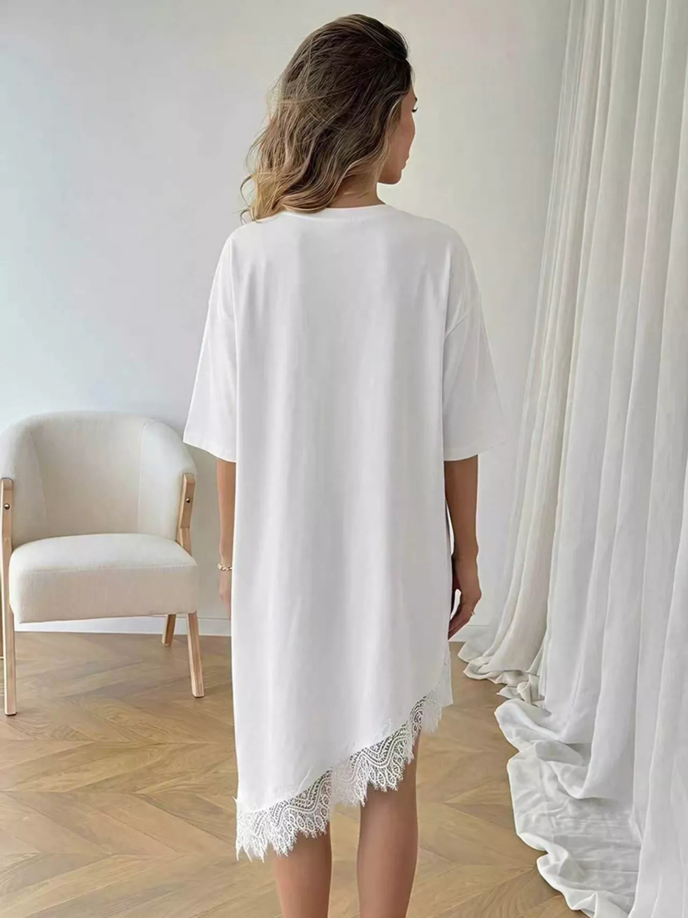 Lace Trim Asymmetrical Hem T-shirt Dress - Image 5