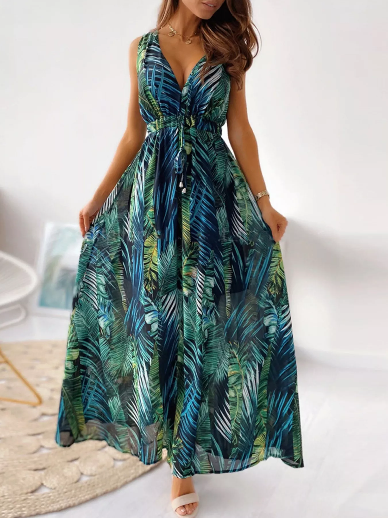 Leaf Print Sleeveless Maxi Dress