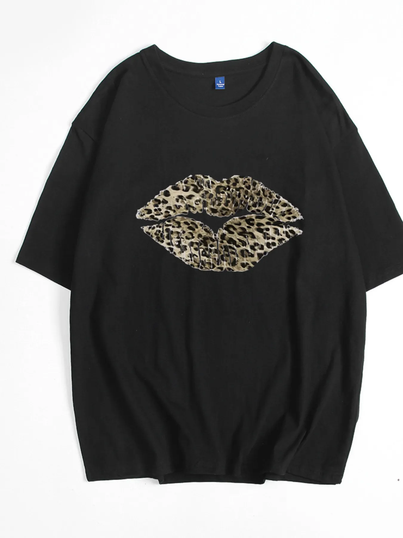 Leopard Lips Round Neck Oversized T-Shirt - Image 4