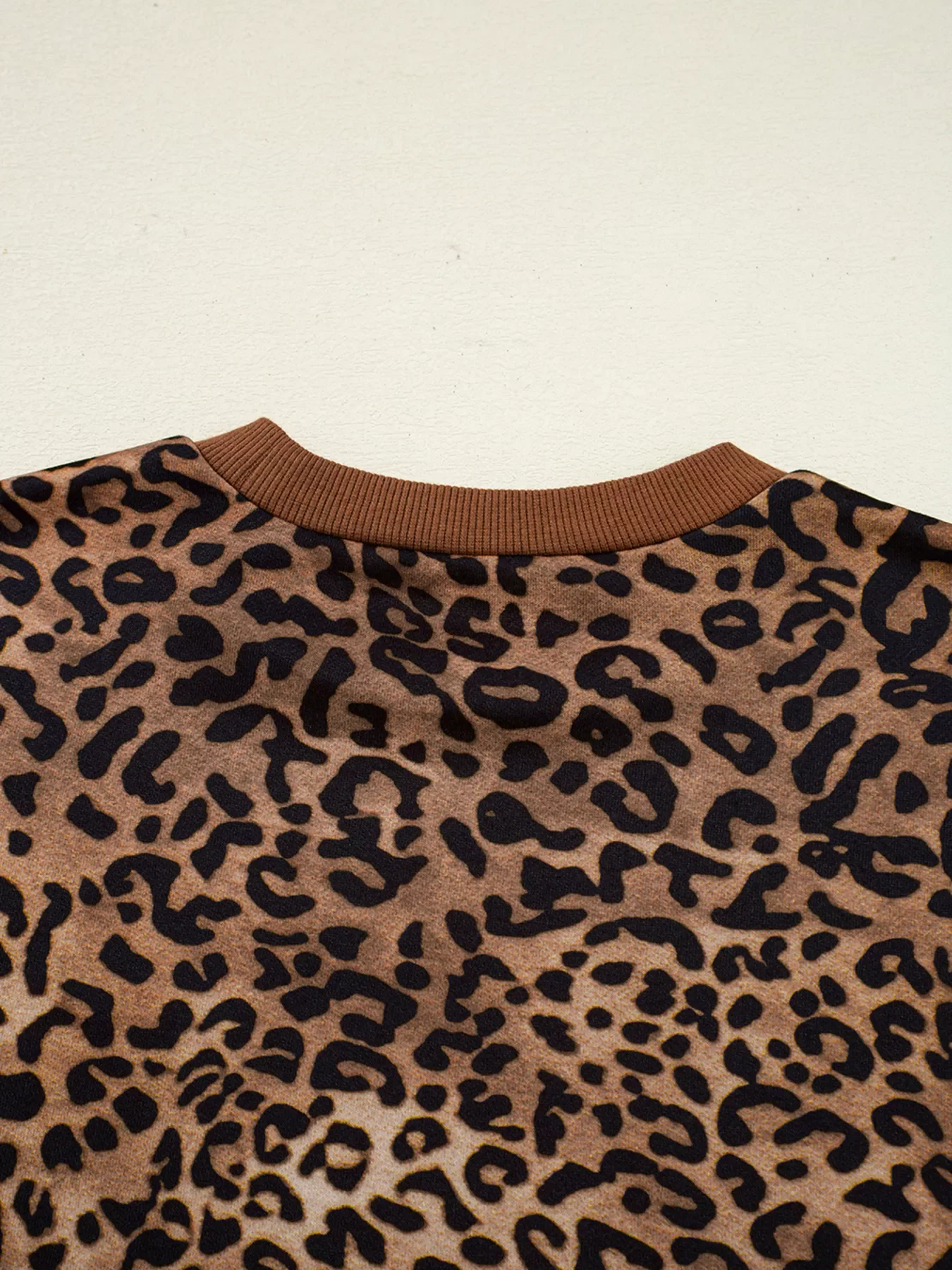 Leopard Print Contrast Trim Long Sleeve Top and Pants Set - Image 6